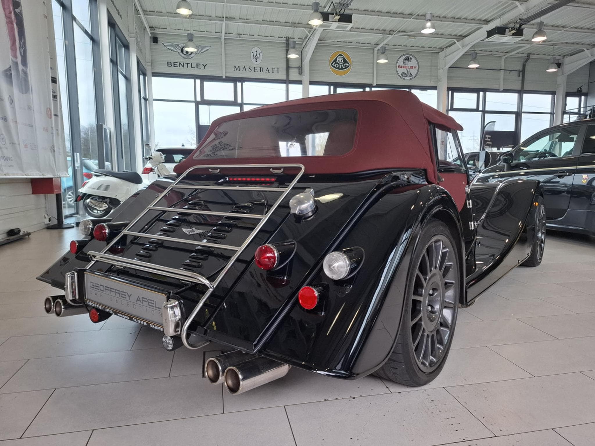 Morgan Plus 8 SPORT BLACK 4.8 V8 BMW 367HP, 1 HAND (2017) - Foto 2