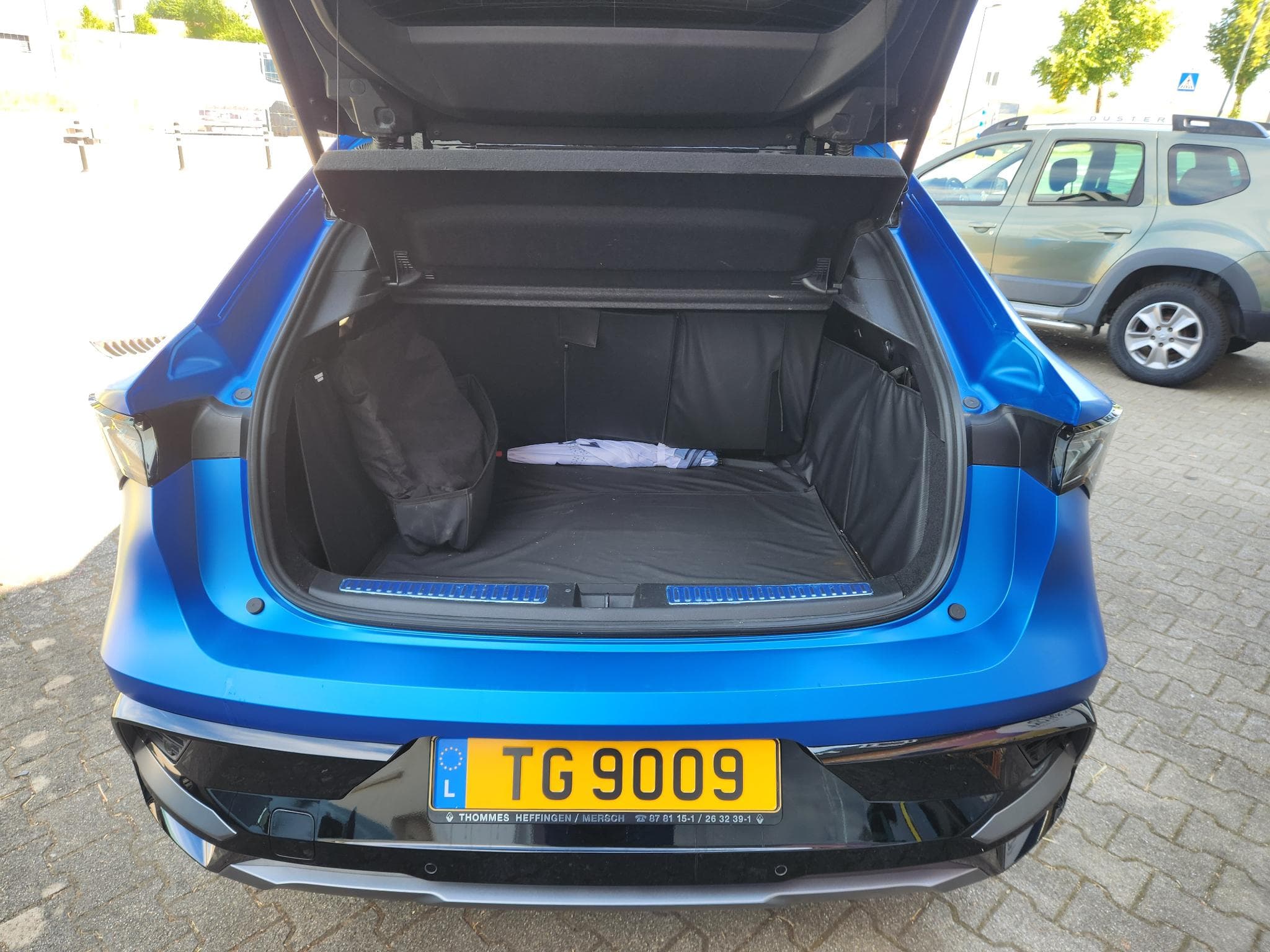 Renault Rafale E-Tech Hyper Hybrid 4X4 300 Atelier Alpine (2025) - Foto 10