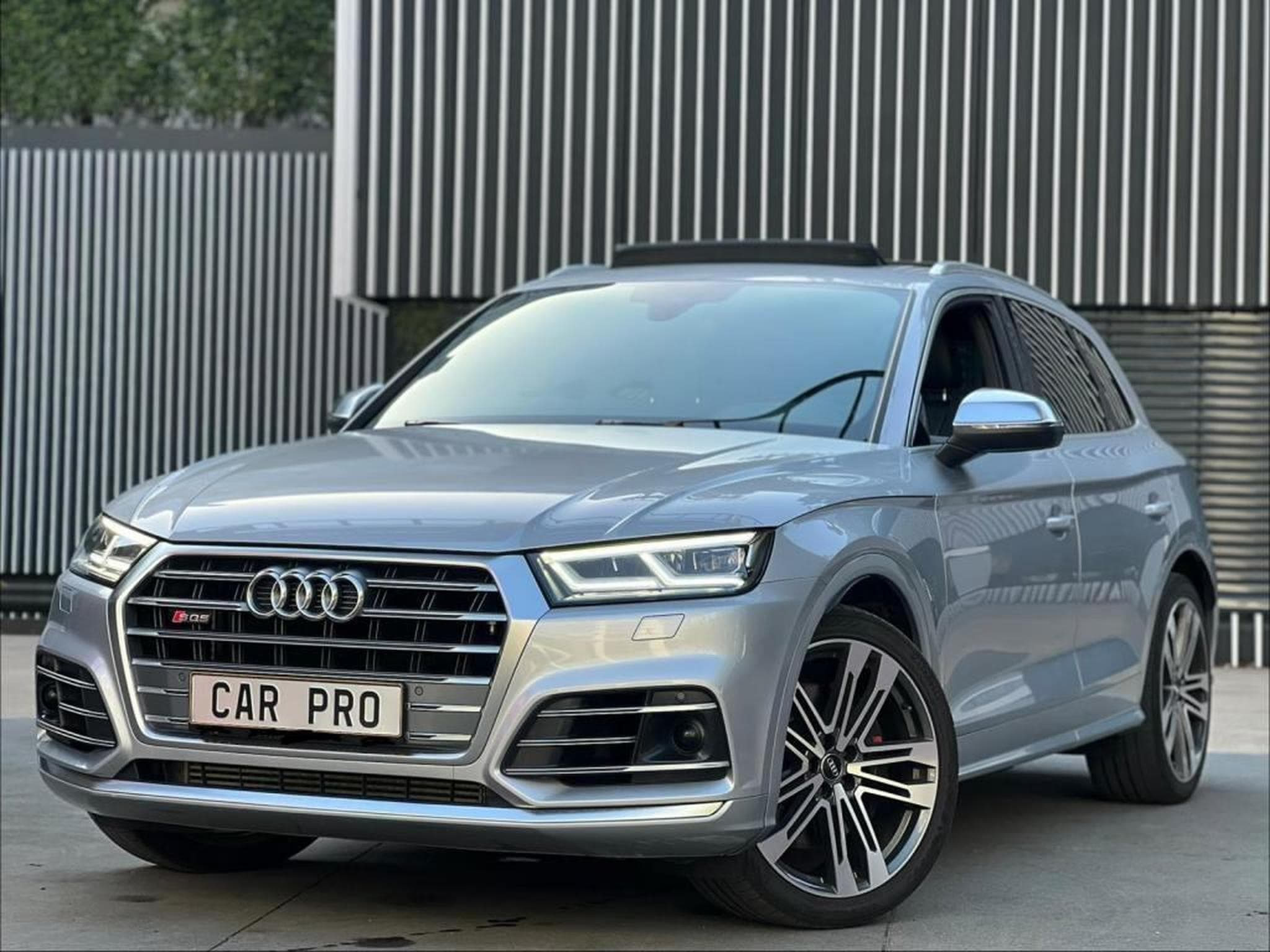 Audi SQ5 3.0 TDI / 347 PS / QUATTRO / S LINE / BANG & OLUFSEN / PANOR (2020) - Foto 1