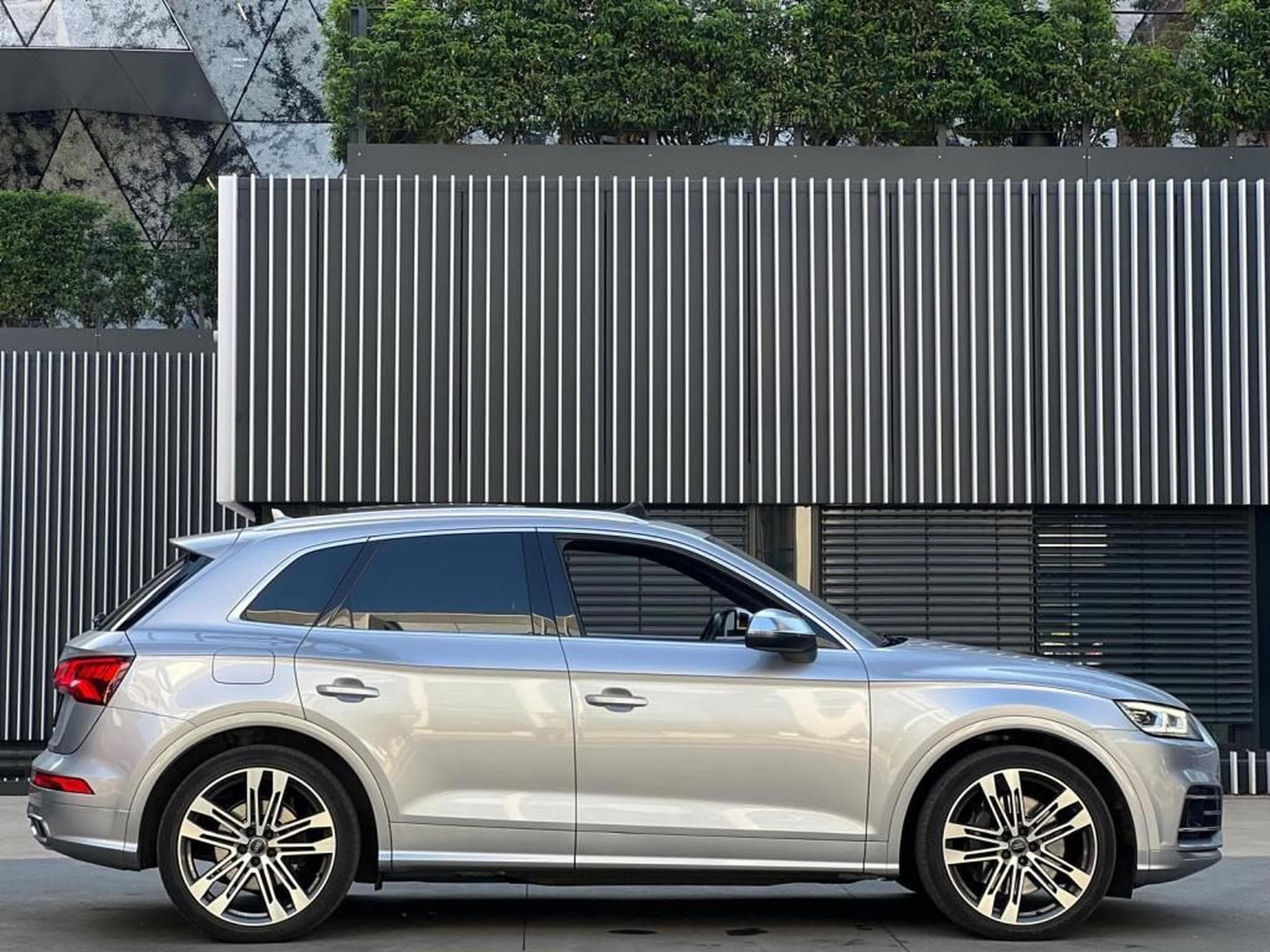 Audi SQ5 3.0 TDI / 347 PS / QUATTRO / S LINE / BANG & OLUFSEN / PANOR (2020) - Foto 7
