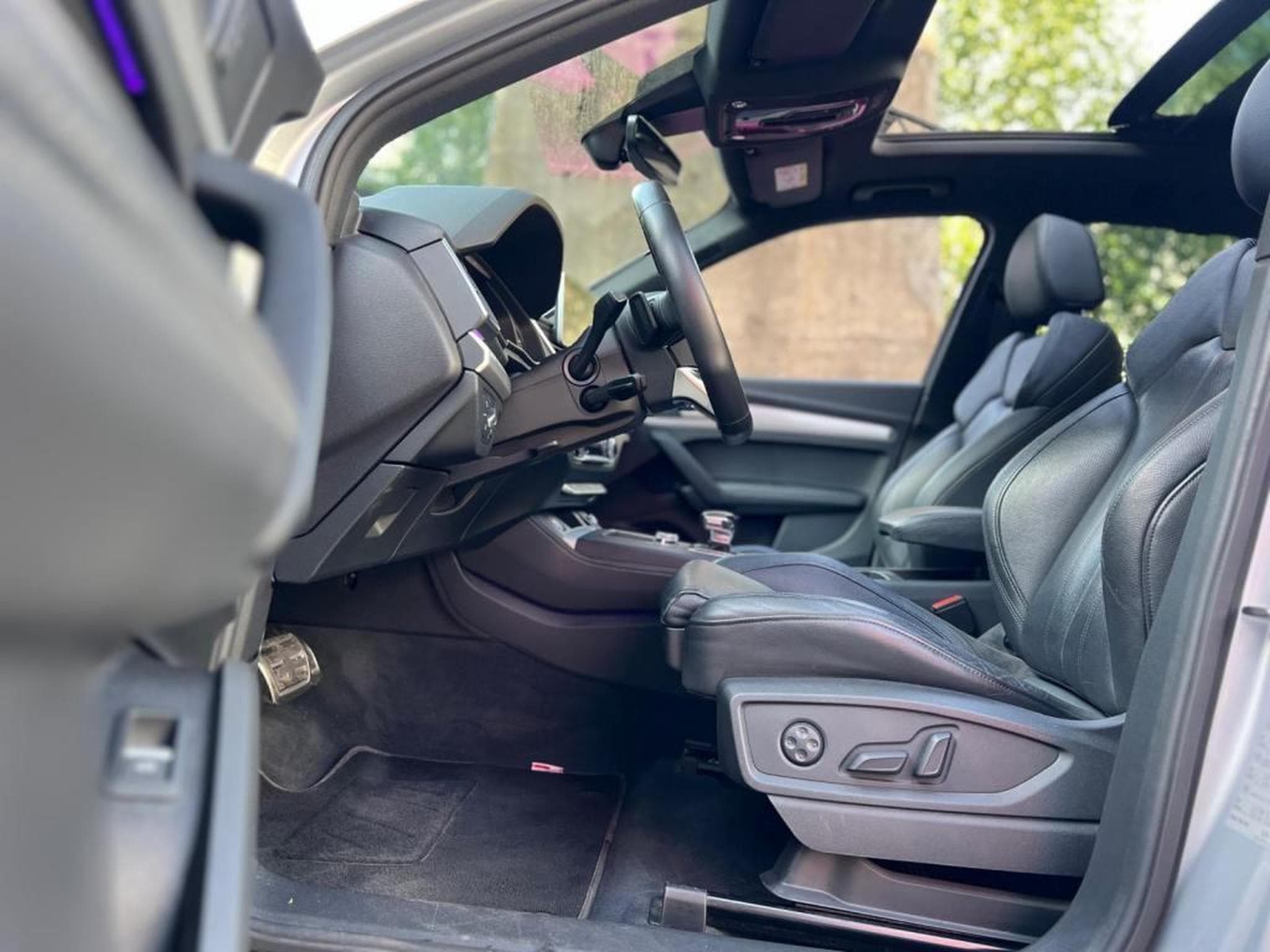 Audi SQ5 3.0 TDI / 347 PS / QUATTRO / S LINE / BANG & OLUFSEN / PANOR (2020) - Foto 15