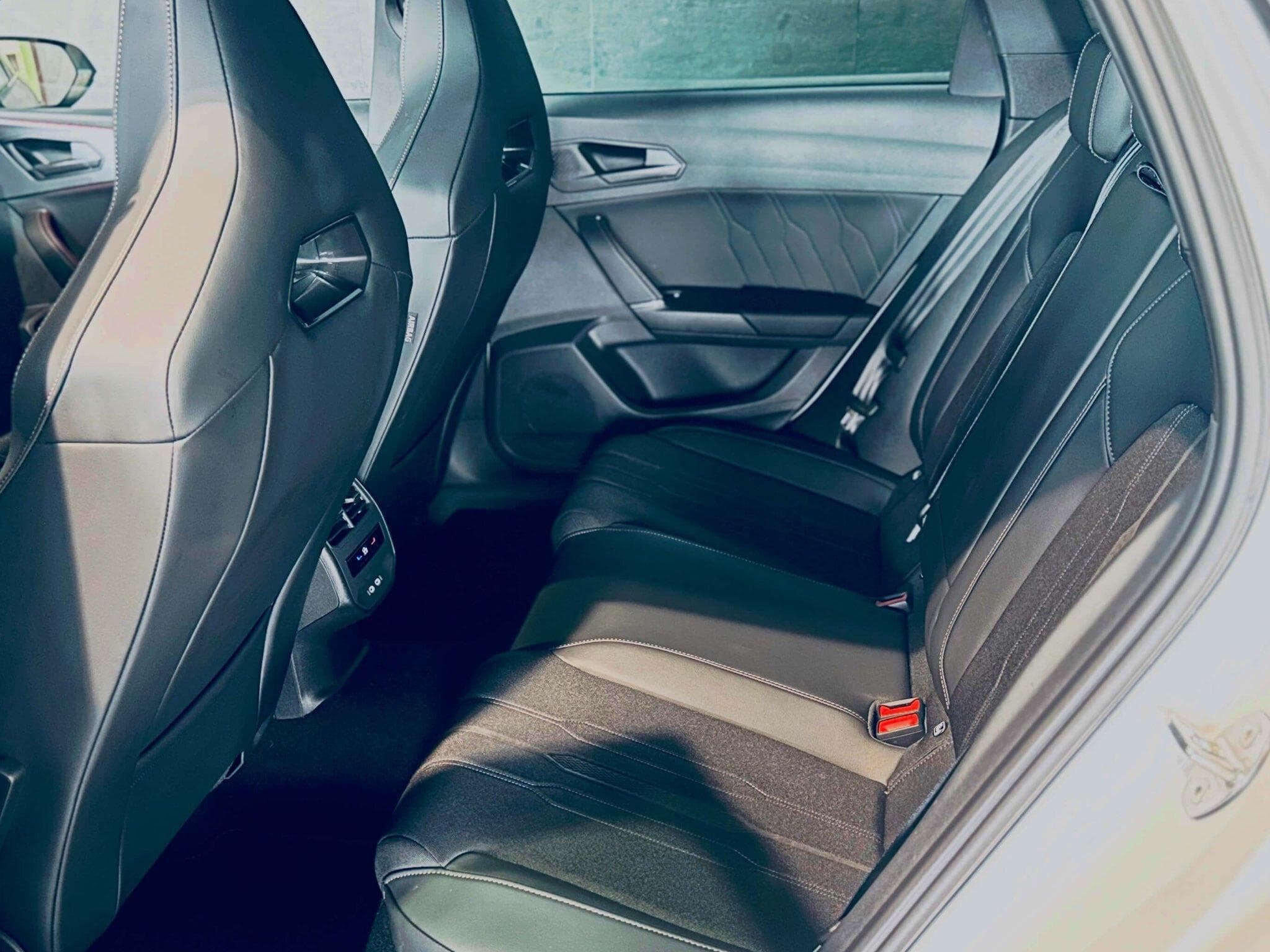 Cupra Leon LEON SPORTSTOURER VZ TSI DSG (2024) - Photo 13