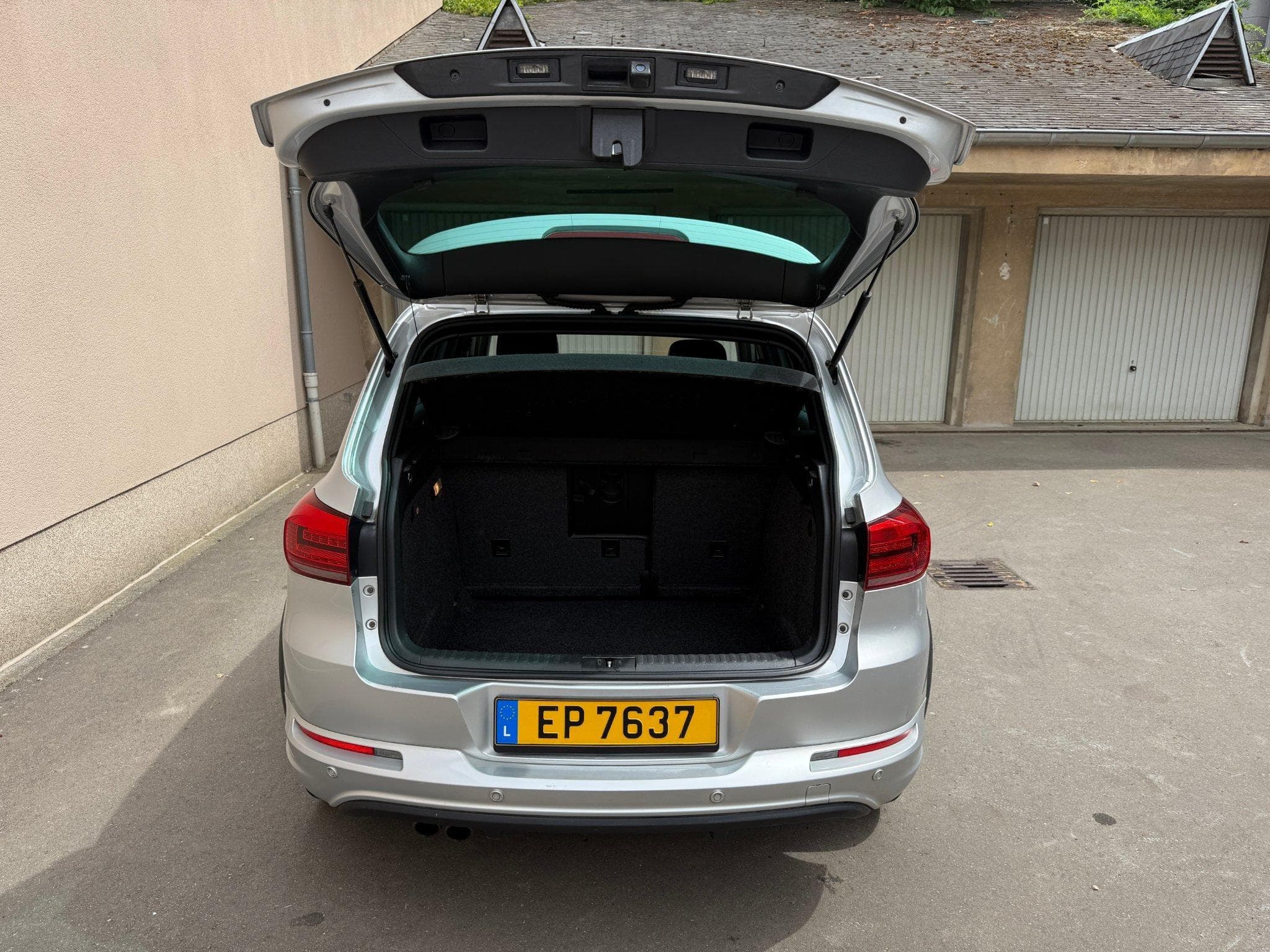 VW Tiguan 2.0 TDI Sport & Style – Pack R-Line (2014) - Photo 7