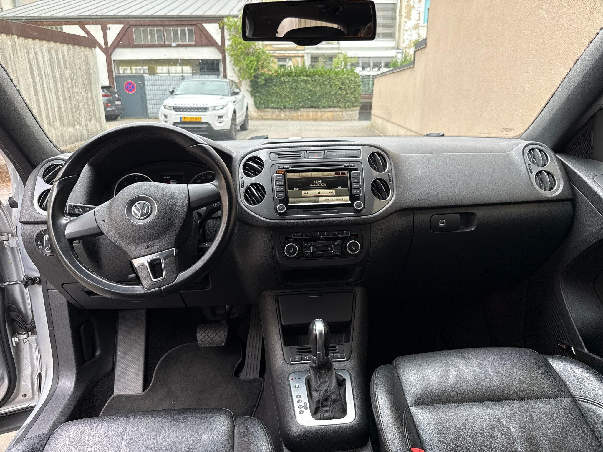 VW Tiguan 2.0 TDI Sport & Style – Pack R-Line (2014) - Photo 11