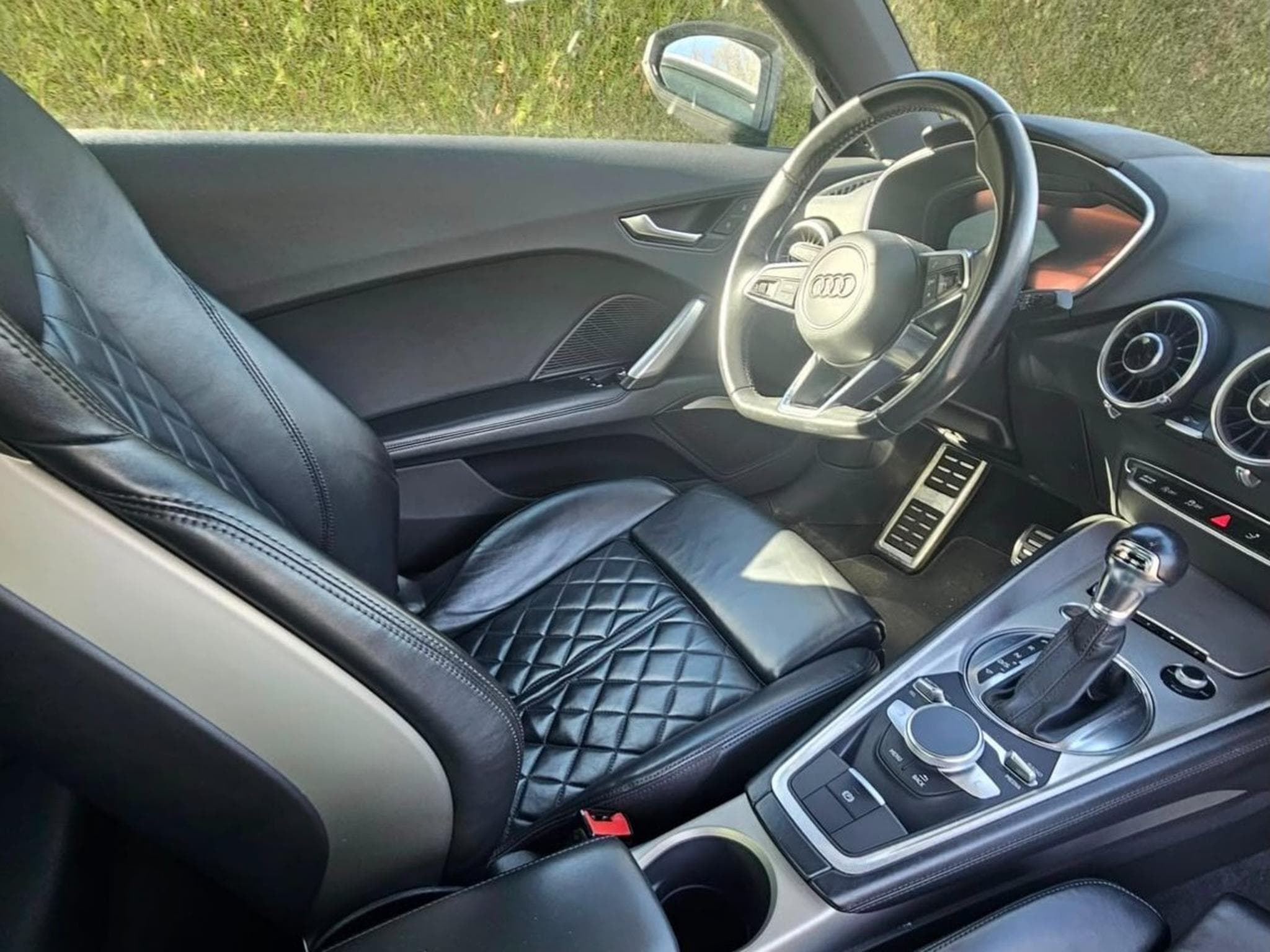 Audi TT Quattro (2015) - Photo 2