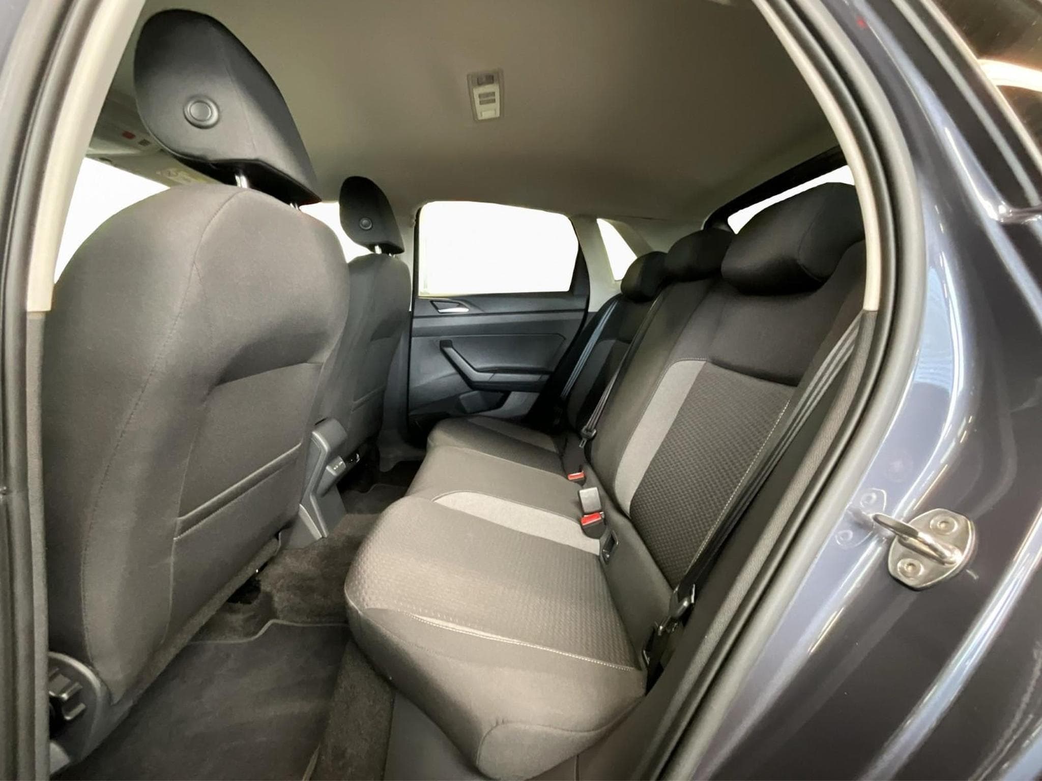 VW Polo Life+DSG+LED+LM15+Digi+ (2025) - Photo 18