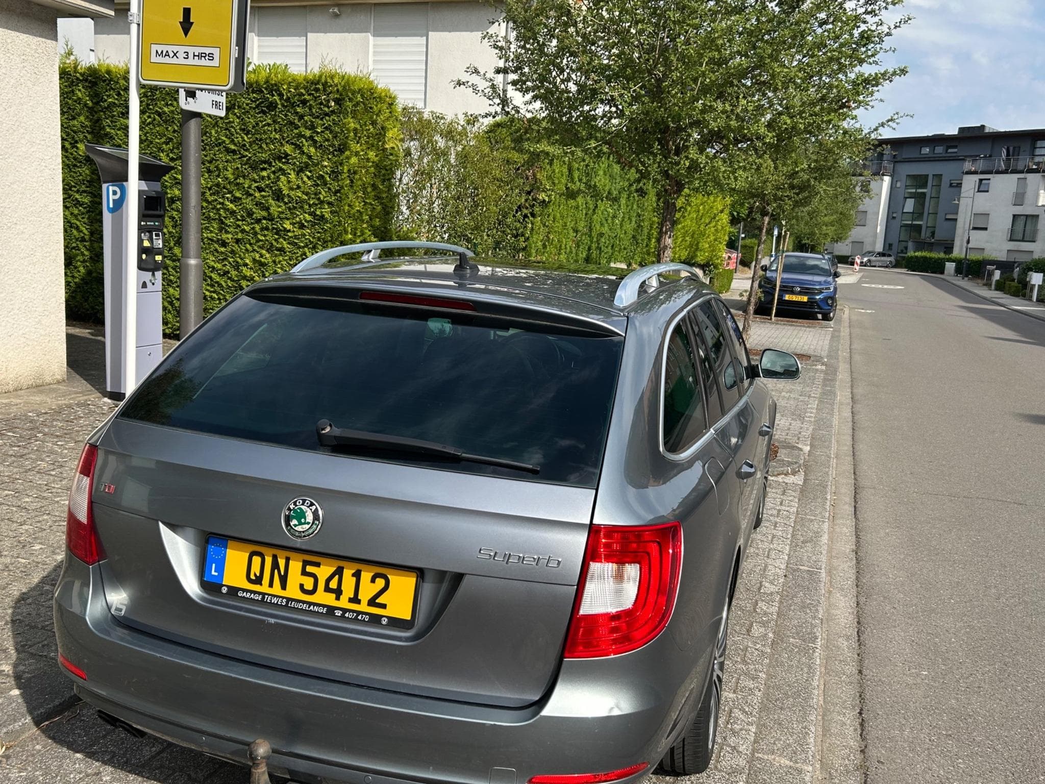 Skoda Superb Superb Combi Elegance L&K 2.0 (2012) - Foto 4