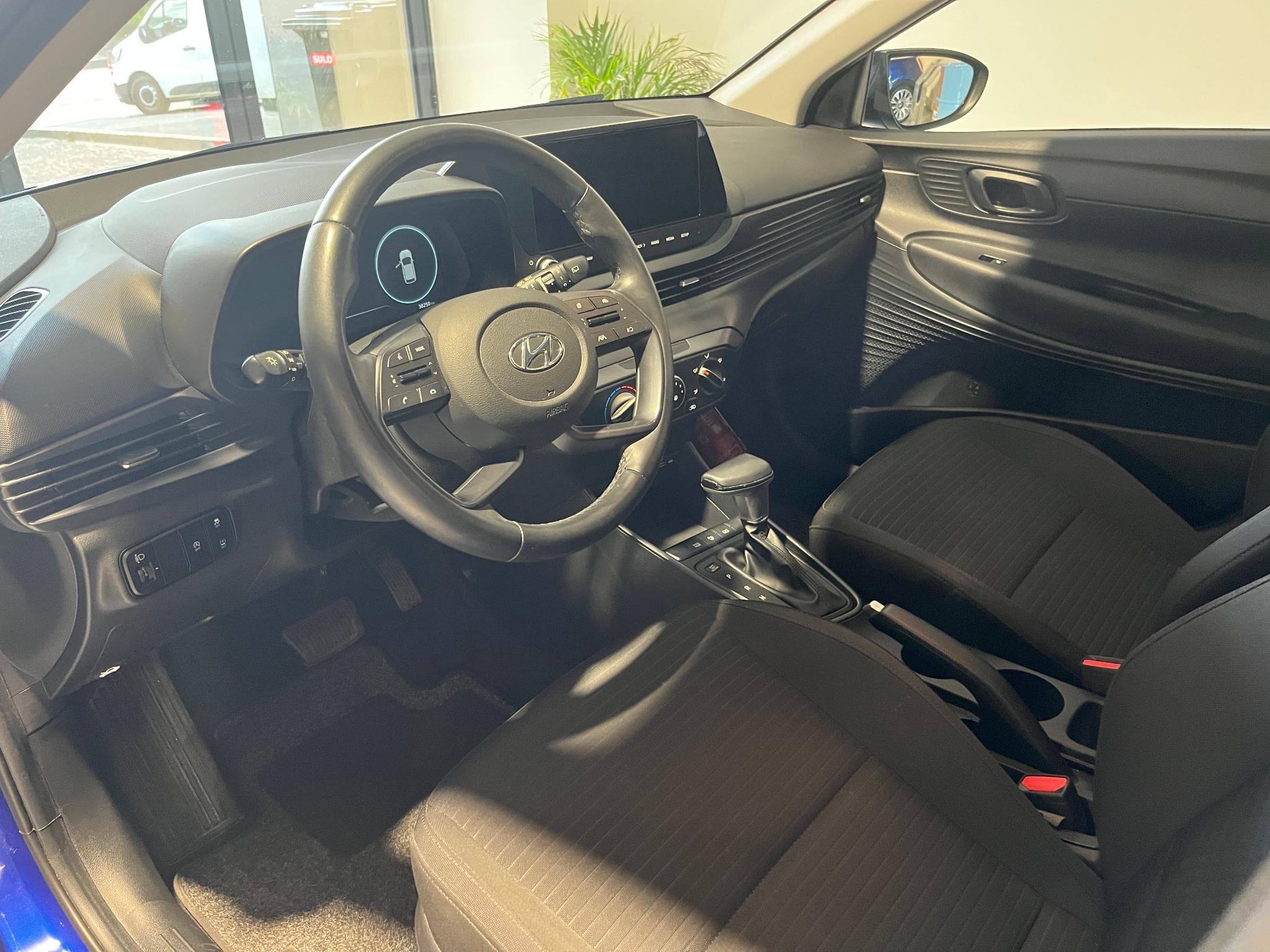 Hyundai i20 1.0 T-GDI 48V 7-DCT TECHNO (2021) - Foto 11