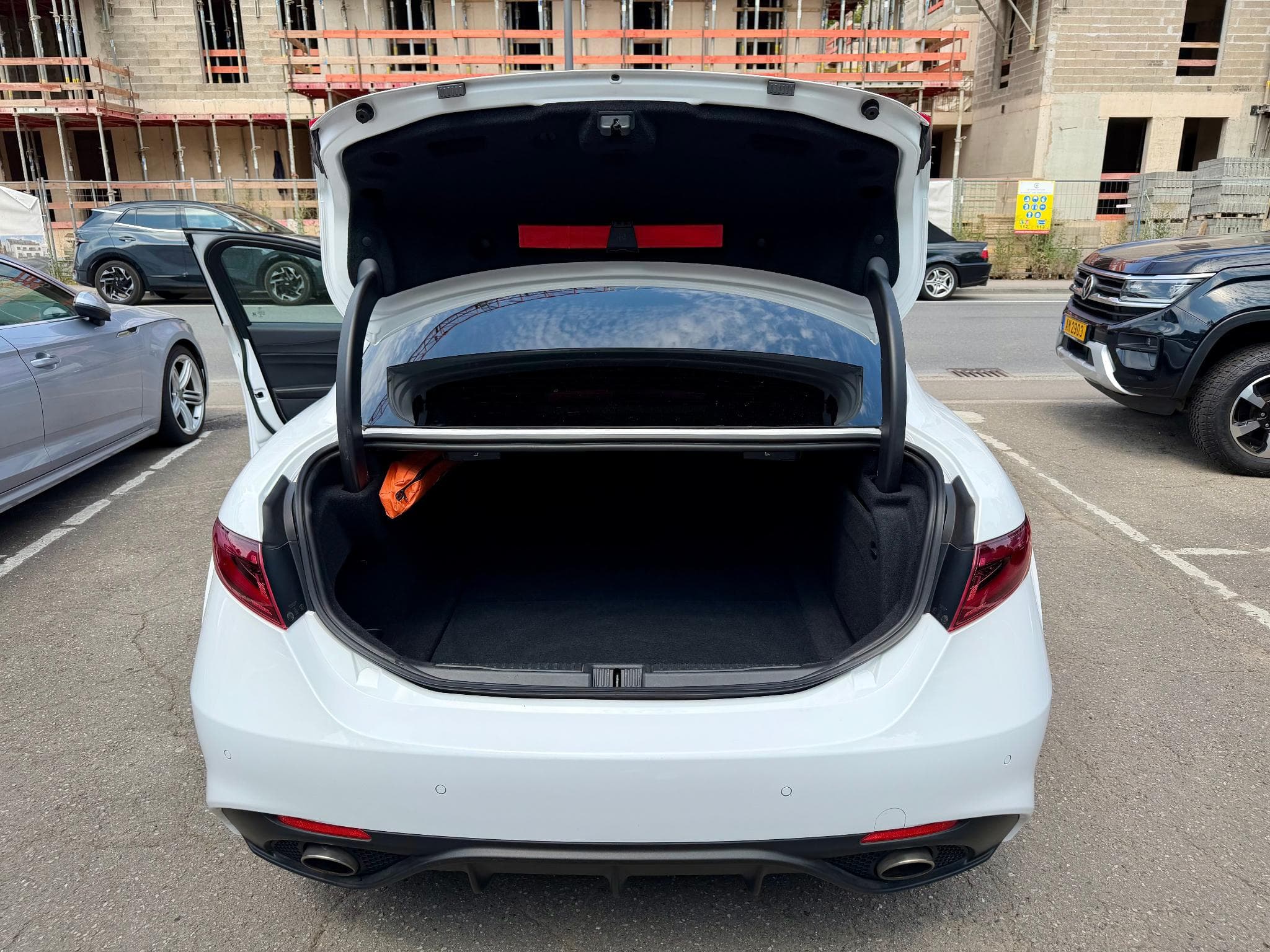 Alfa-Romeo Giulia 2.0 Turbo 280 AT Q4 Veloce (2019) - Photo 12