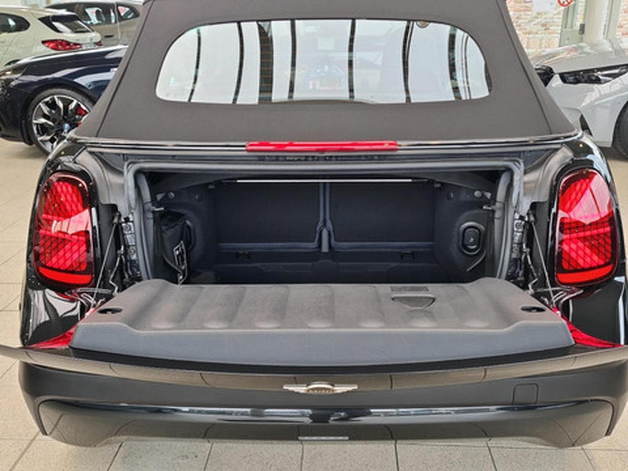 Mini Cooper MINI Cabrio (2026) - Foto 12