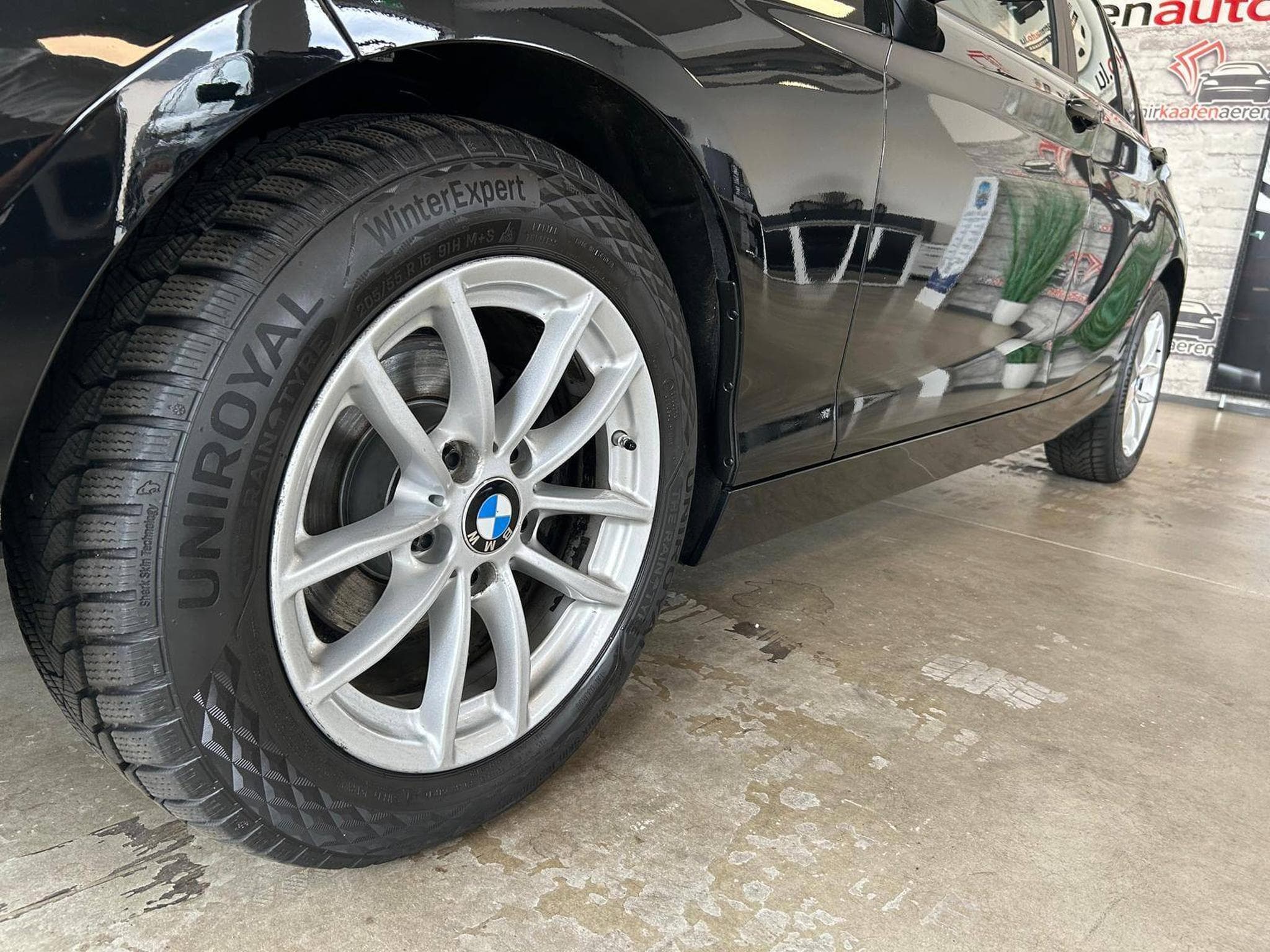BMW 118 d Advantage ** SHZ ** BLUETOOTH ** (2016) - Photo 7