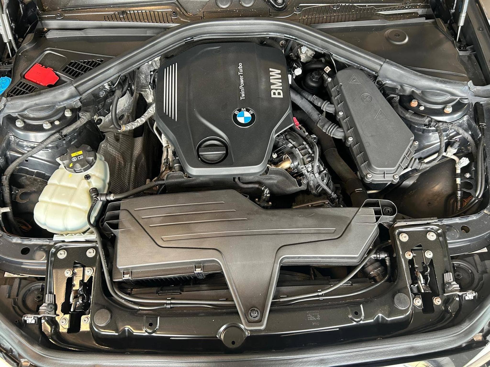 BMW 118 d Advantage ** SHZ ** BLUETOOTH ** (2016) - Photo 14