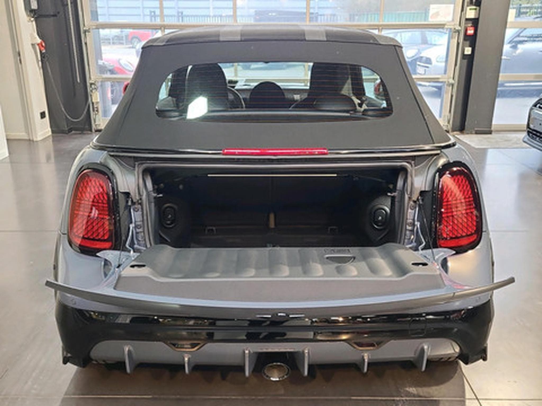 Mini Cooper MINI Cabrio (2026) - Foto 12