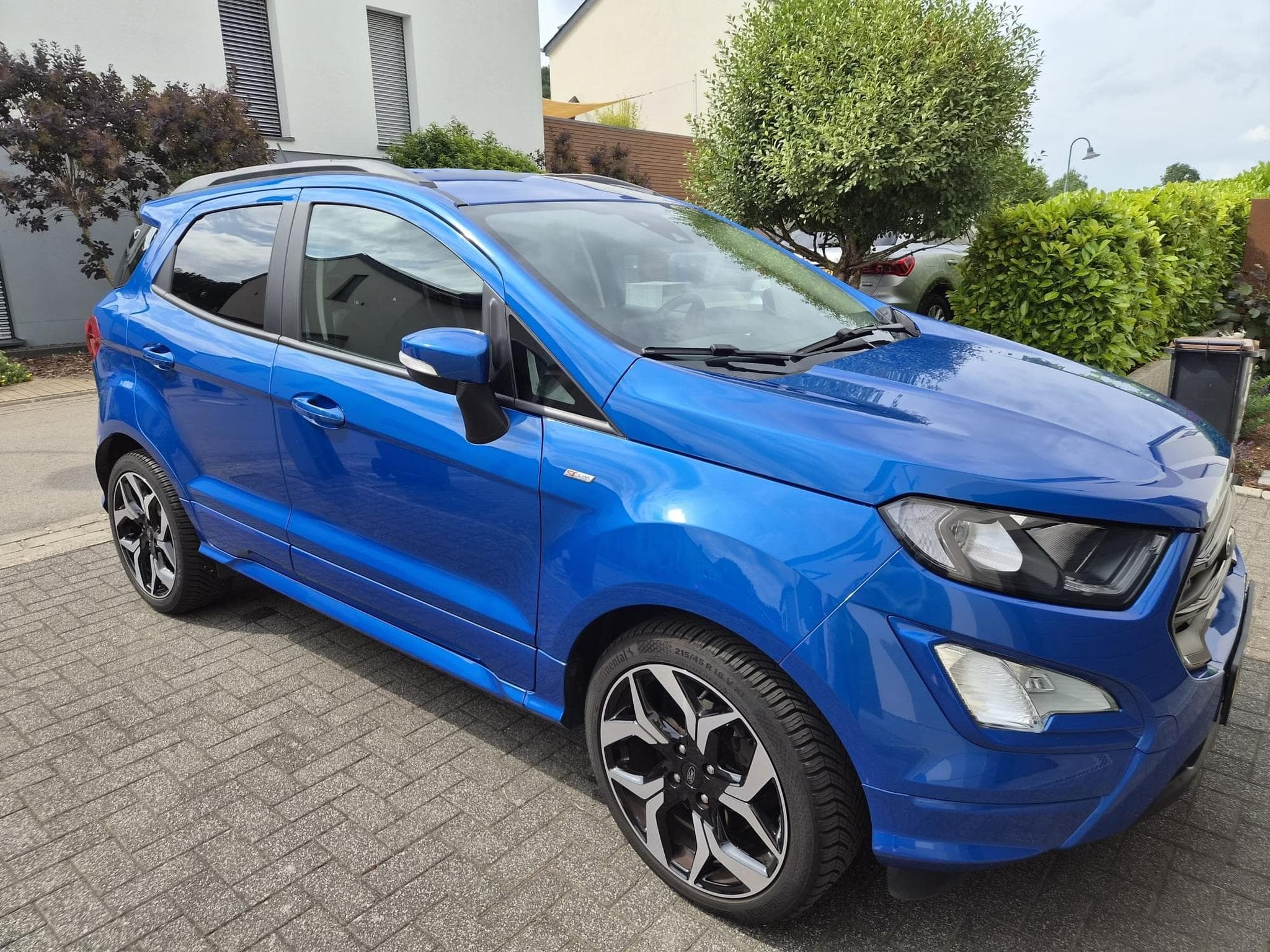 Ford EcoSport ST-Line (2022) - Photo 2