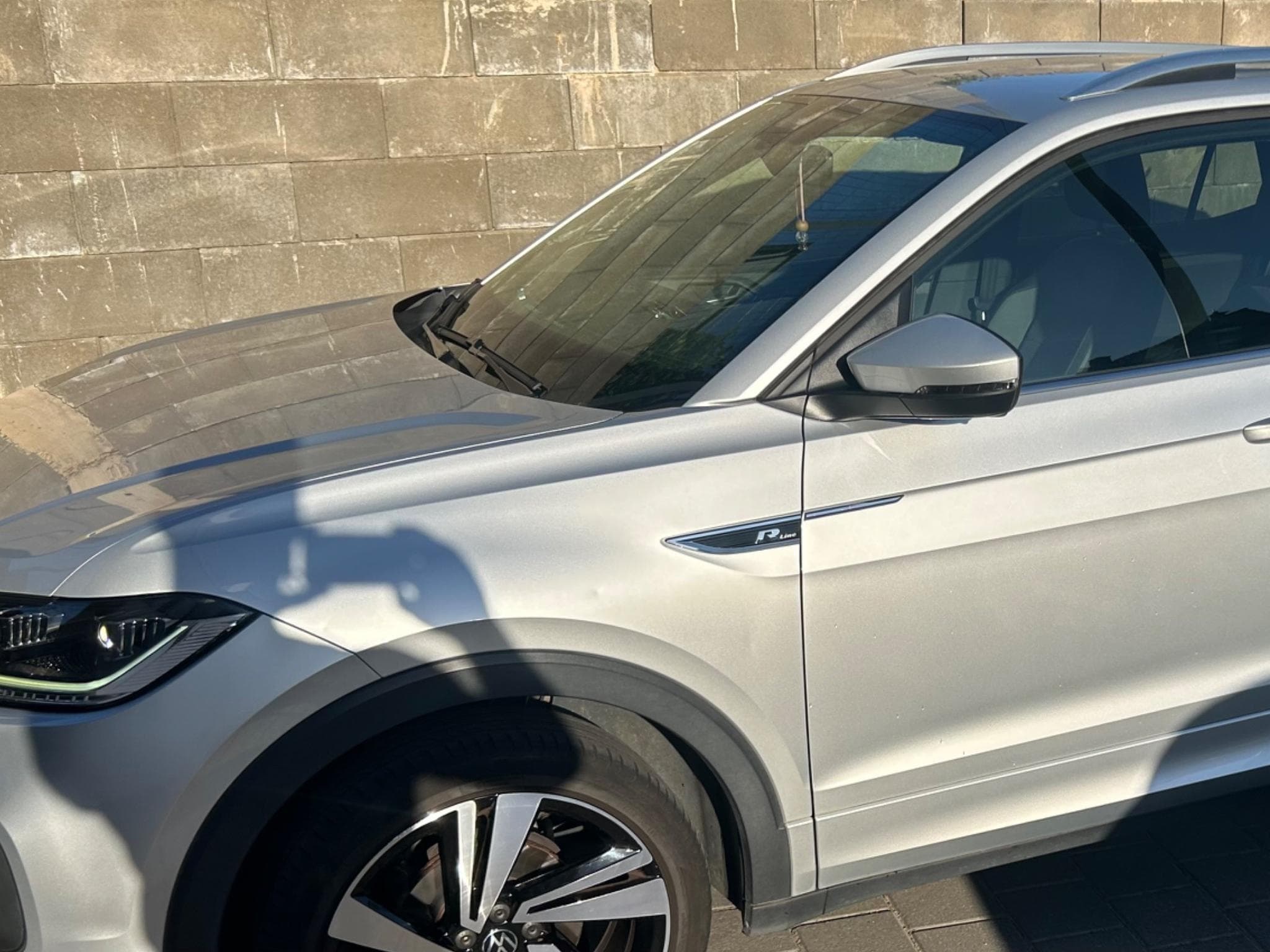 VW T-Cross R-line Sport 1.6 diesel (2021) - Photo 2