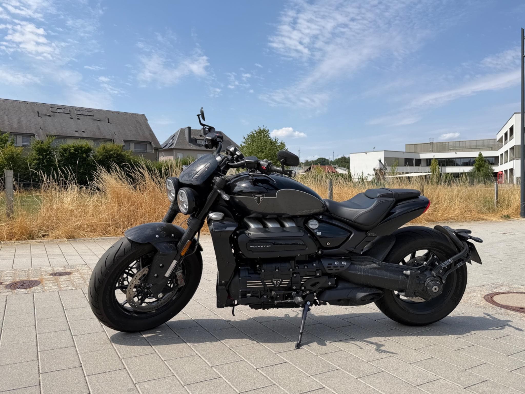 Triumph Rocket R storm (2024) - Photo 2