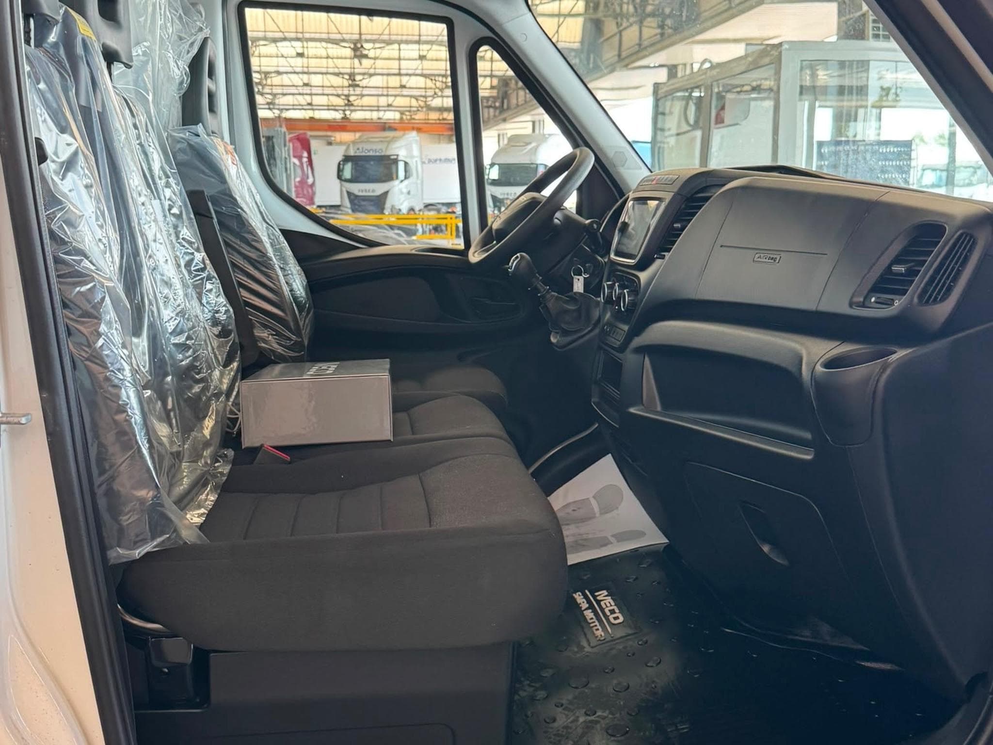 Iveco Daily 36S16 (2026) - Photo 2