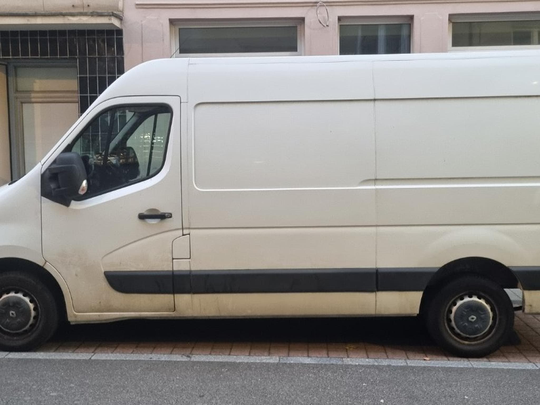 Renault Master (2017) - Photo 2