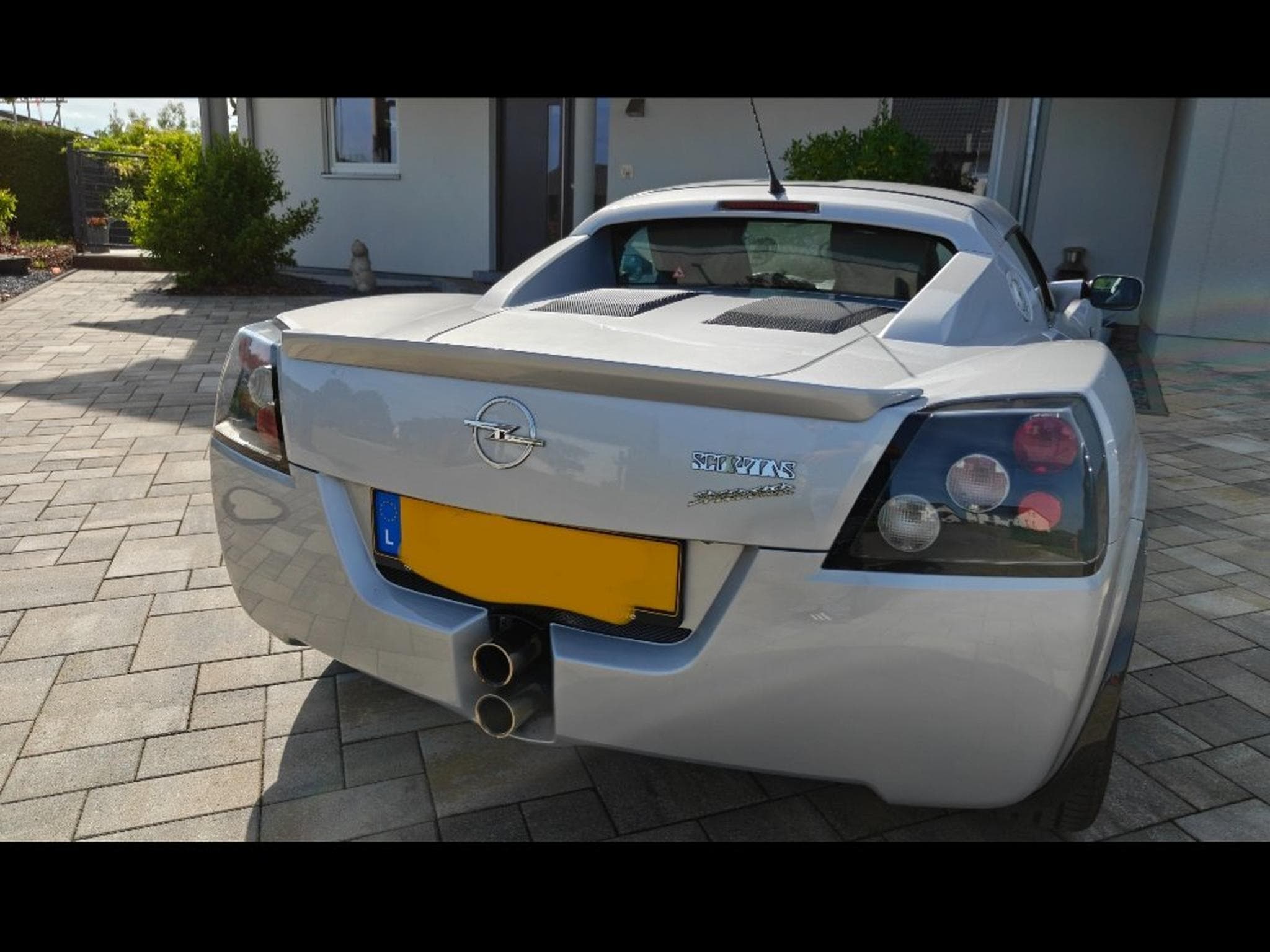 Opel Speedster 2.0 Turbo Scorpions (2005) - Foto 2