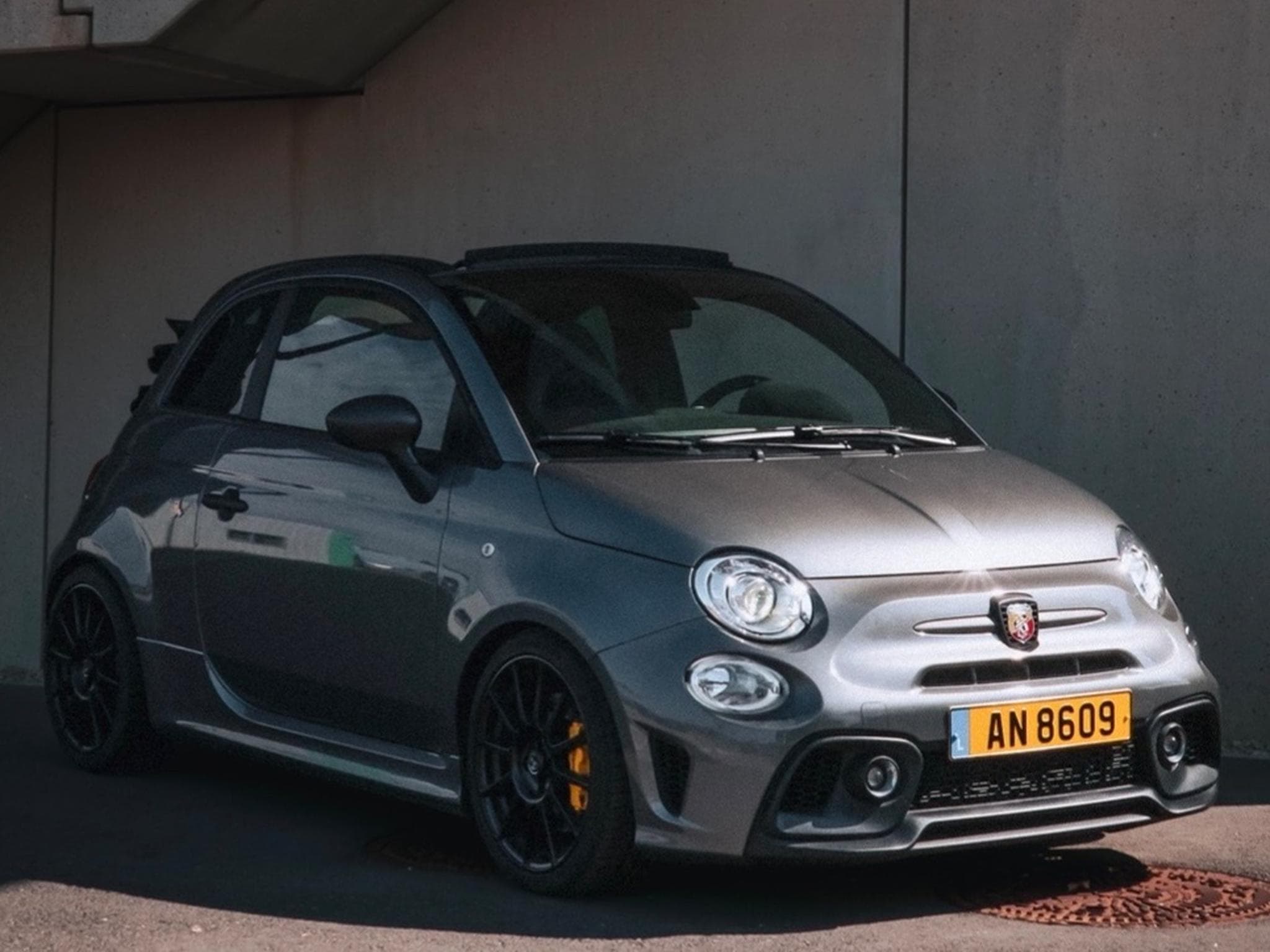 Abarth 695 Competizione (2024) - Foto 1
