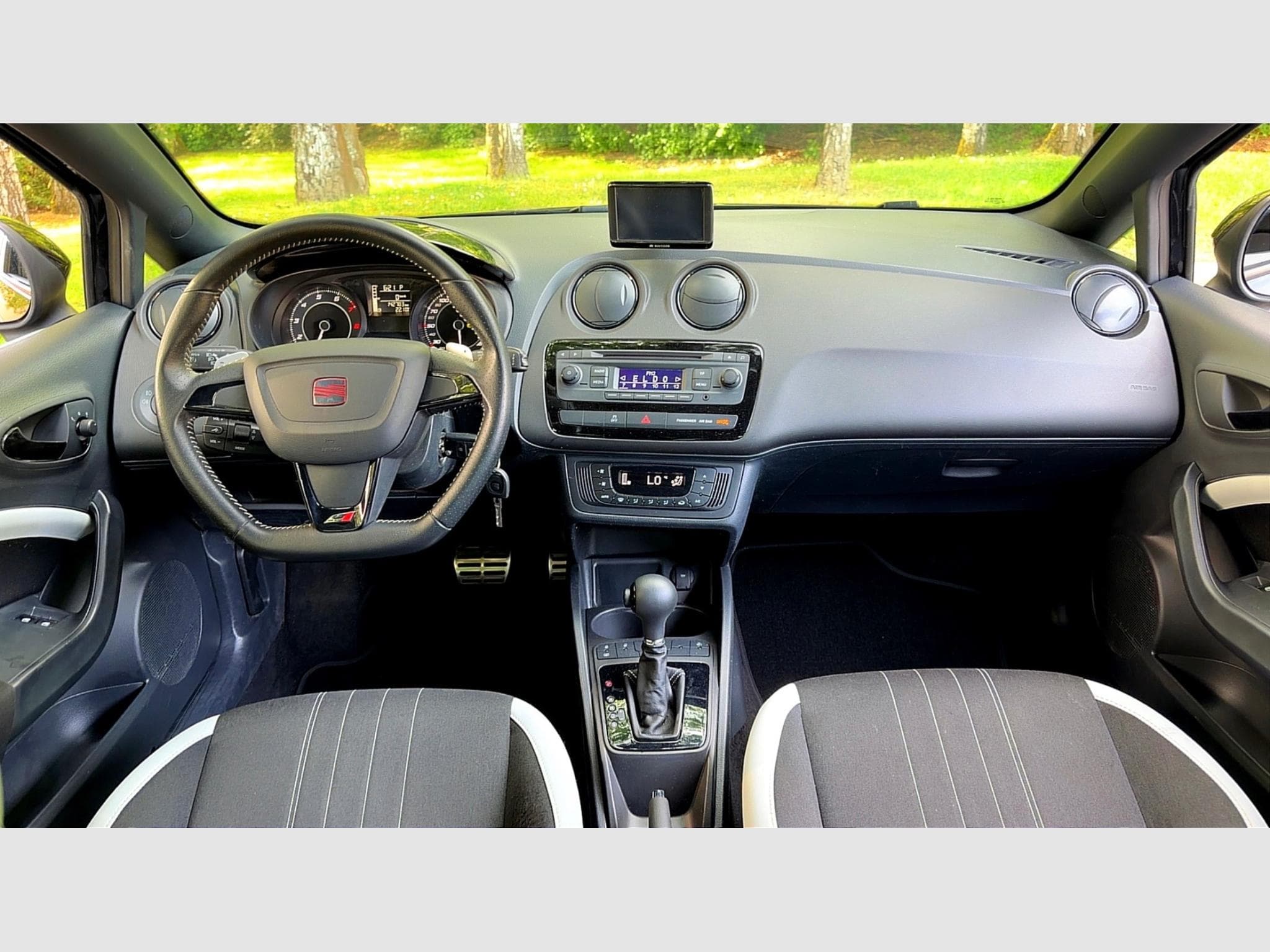 Seat Ibiza Cupra 1.4 Tsi Dsg (2013) - Photo 7