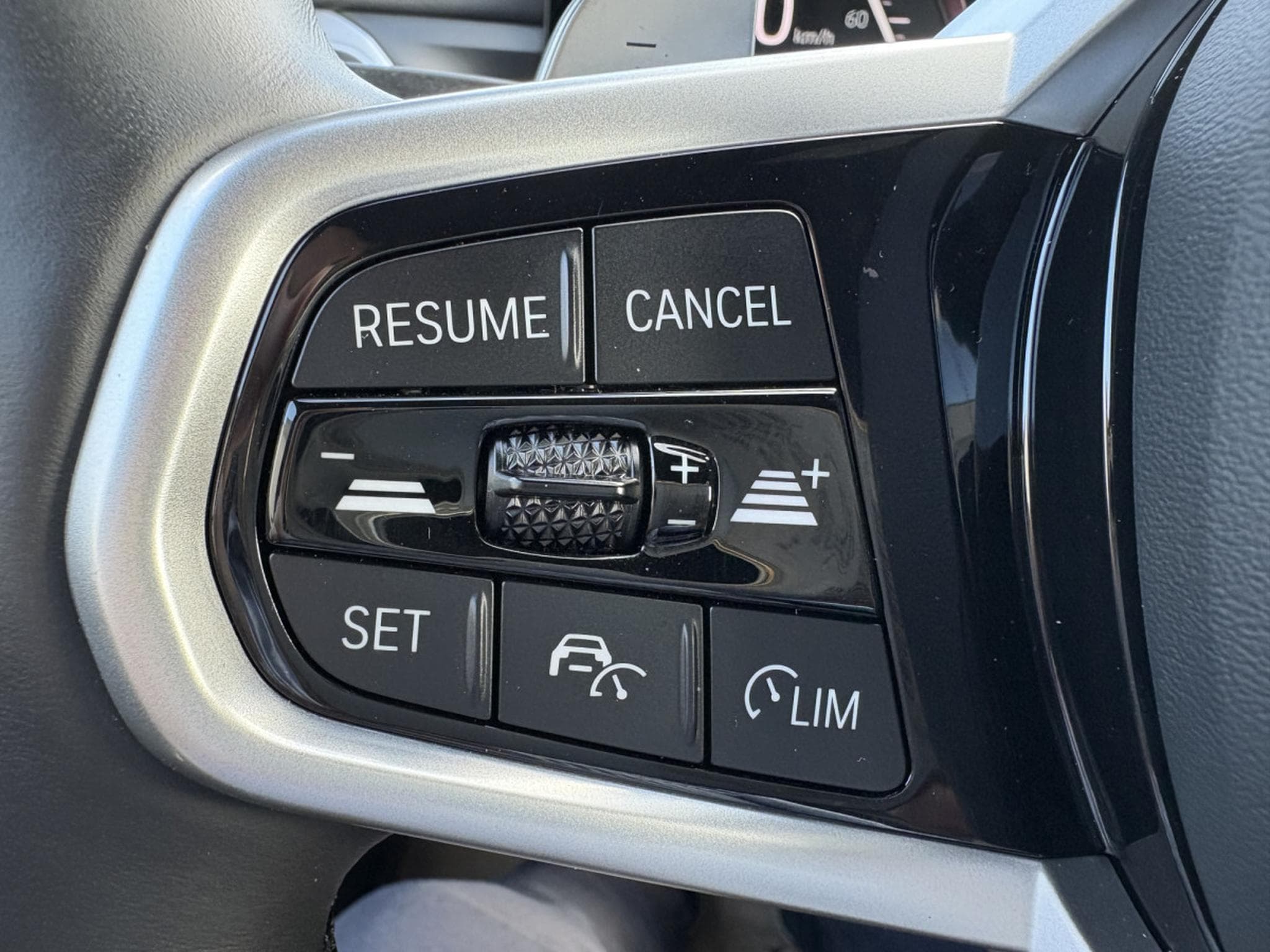 BMW 330 iA X-drive M SPORT 245 * GARANTIE CONSTRUCTEUR * (2025) - Photo 12