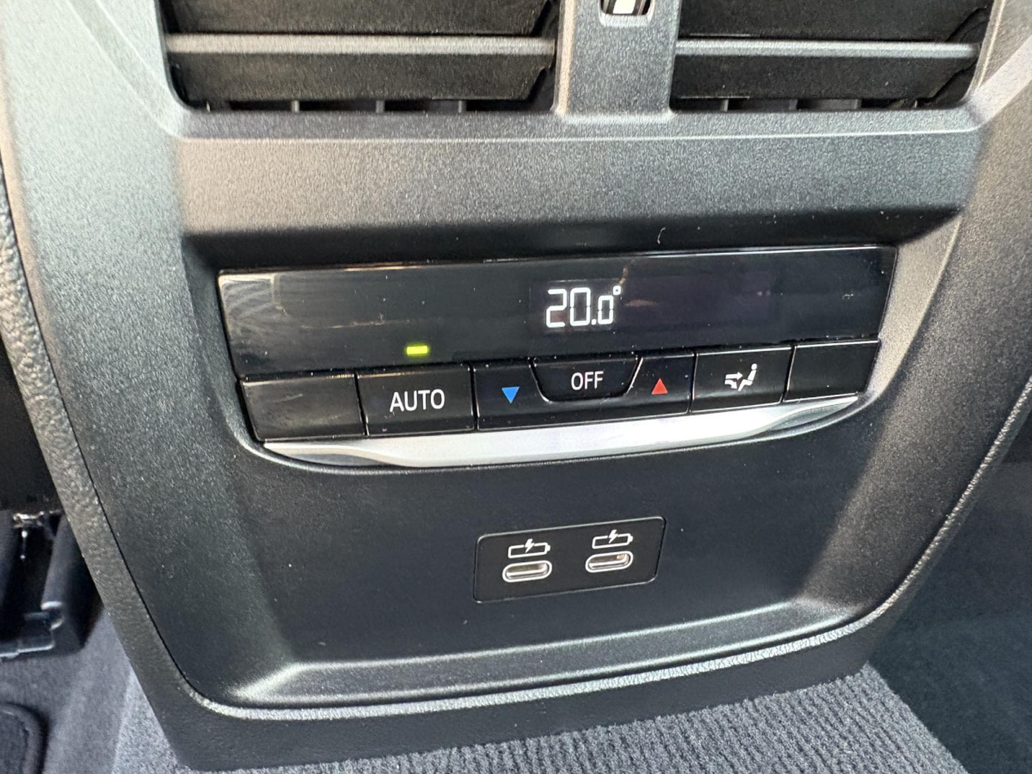 BMW 330 iA X-drive M SPORT 245 * GARANTIE CONSTRUCTEUR * (2025) - Photo 8