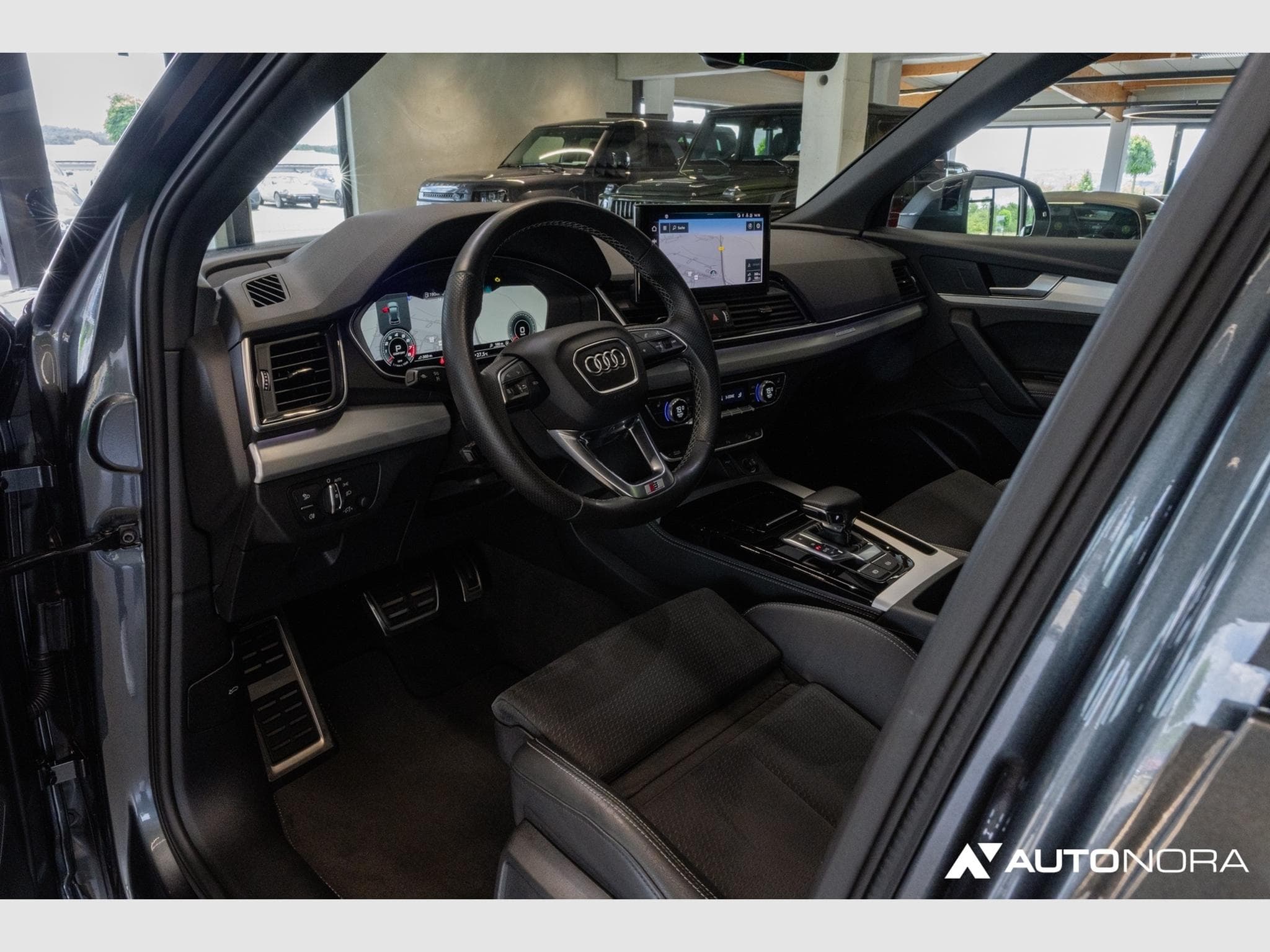Audi Q5 45 TFSI quattro S line (2021) - Photo 13