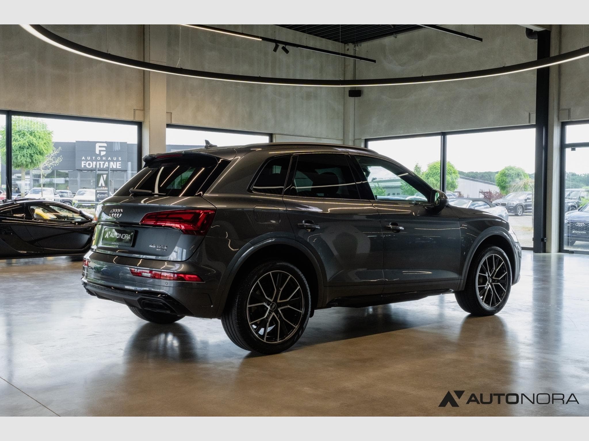 Audi Q5 45 TFSI quattro S line (2021) - Photo 4