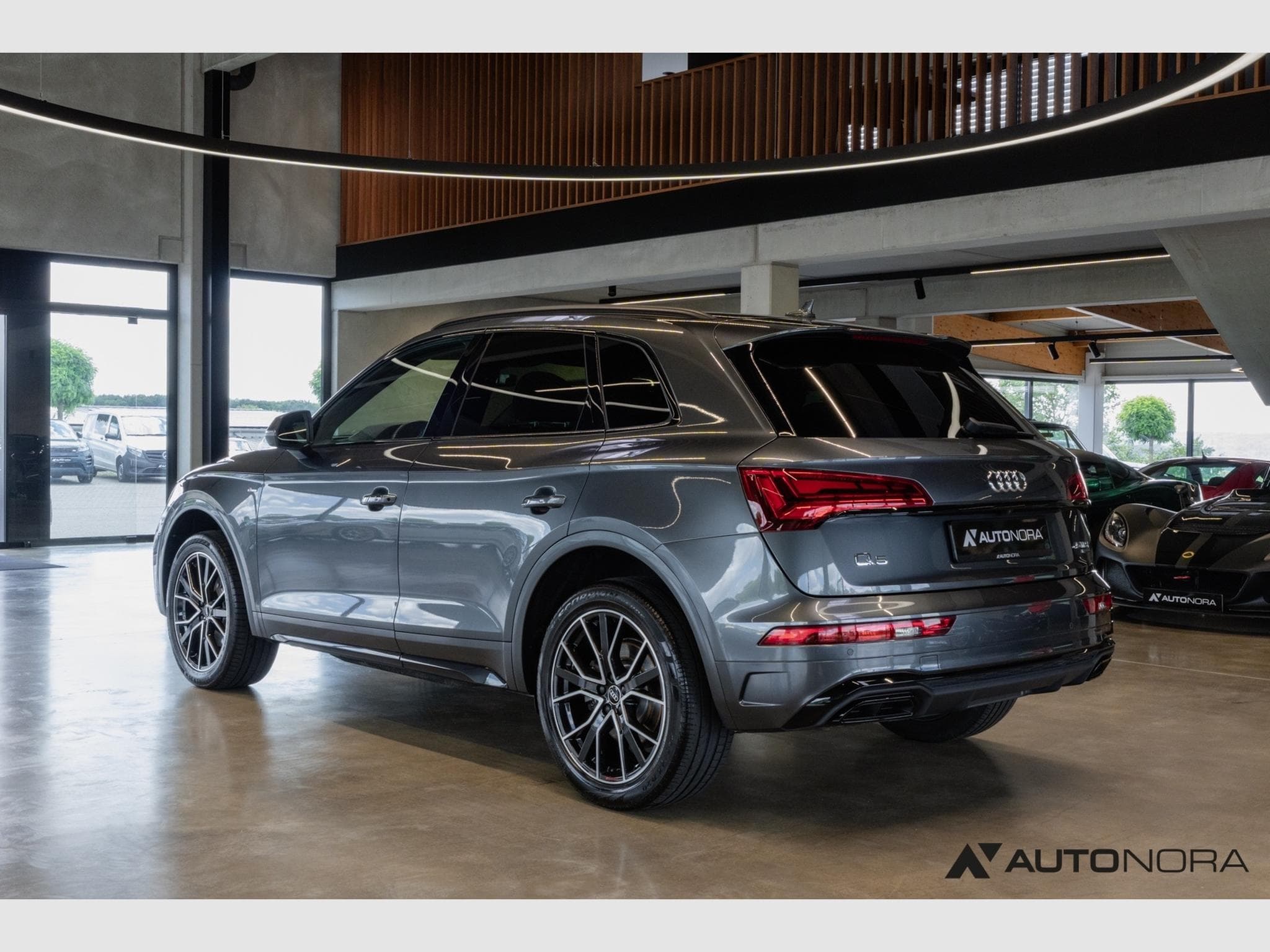 Audi Q5 45 TFSI quattro S line (2021) - Photo 2