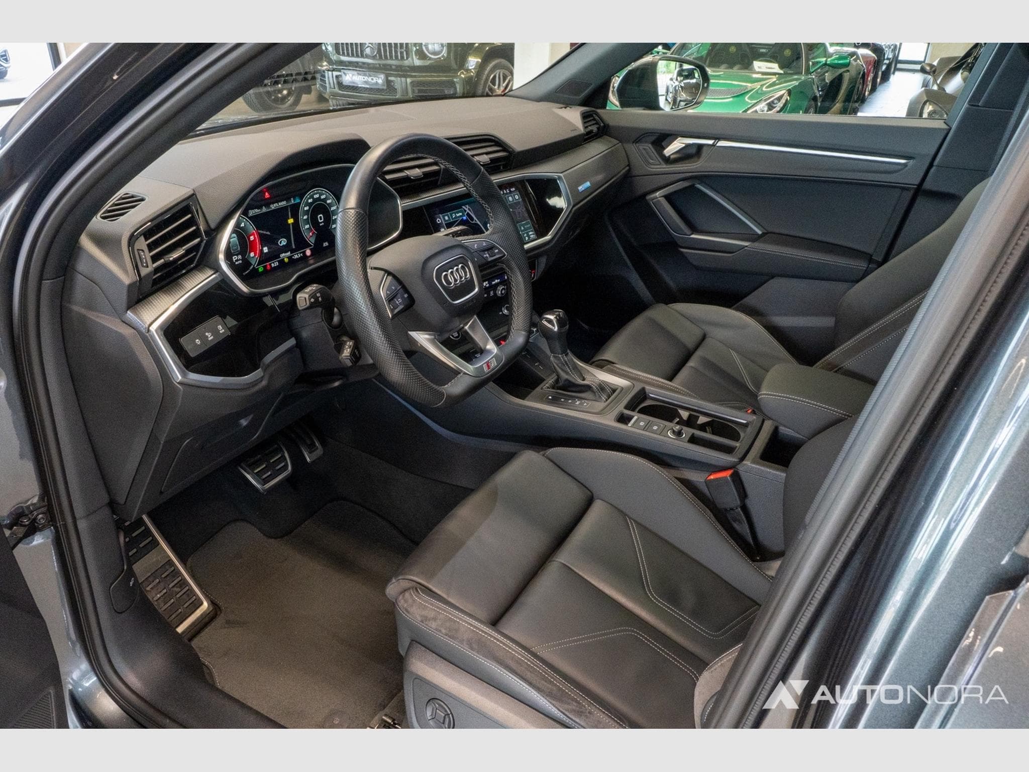 Audi Q3 Q3 35 TDI Sportback S line (2022) - Photo 12
