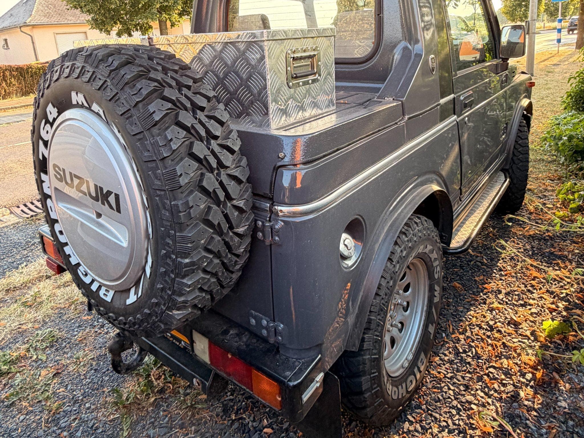 Suzuki SJ413 1.3 Carburateur 5 speed 4x4 (1987) - Foto 3