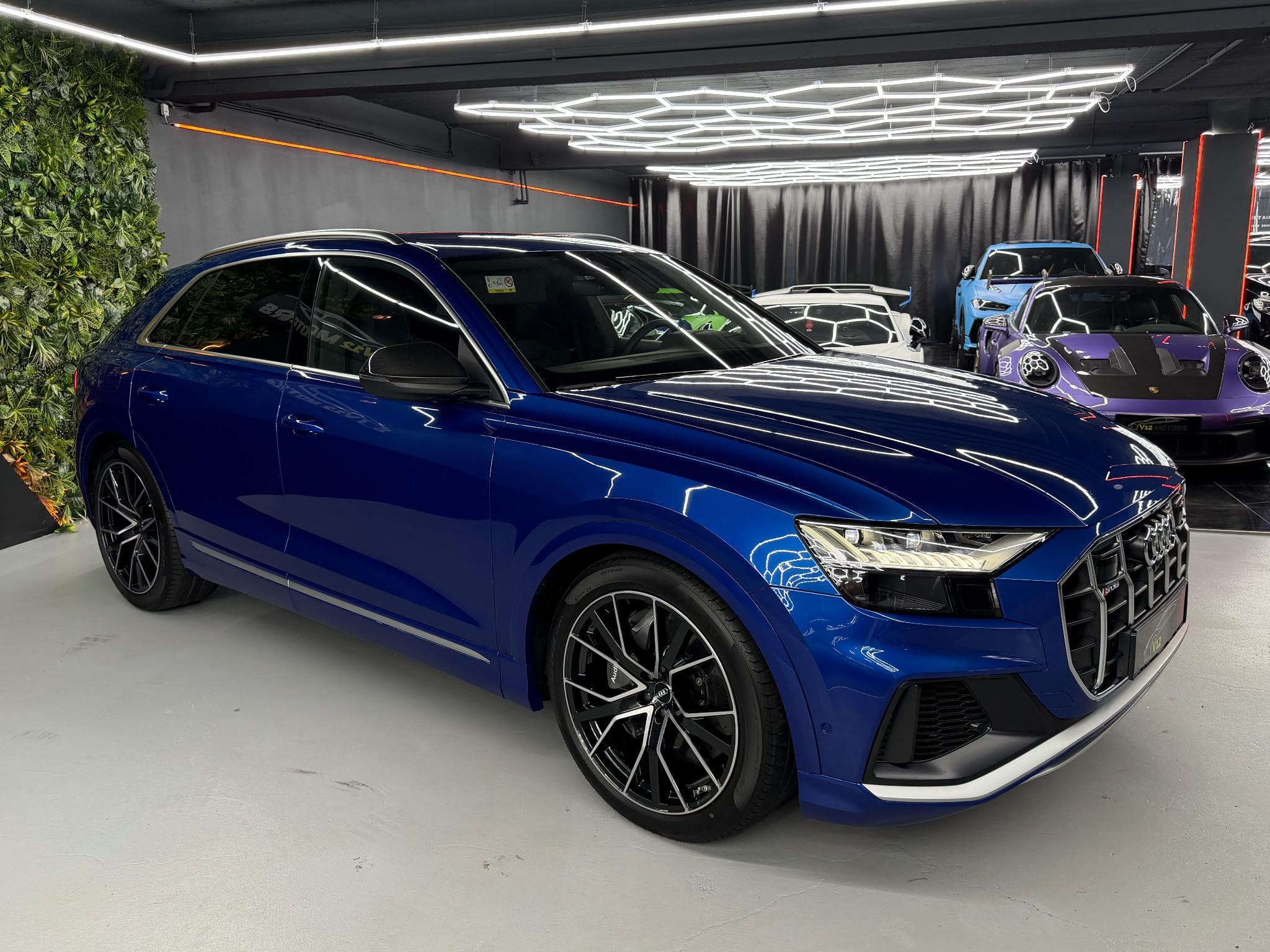Audi SQ8 V8 TDI Audi Exclusive Keramik (2020) - Photo 2
