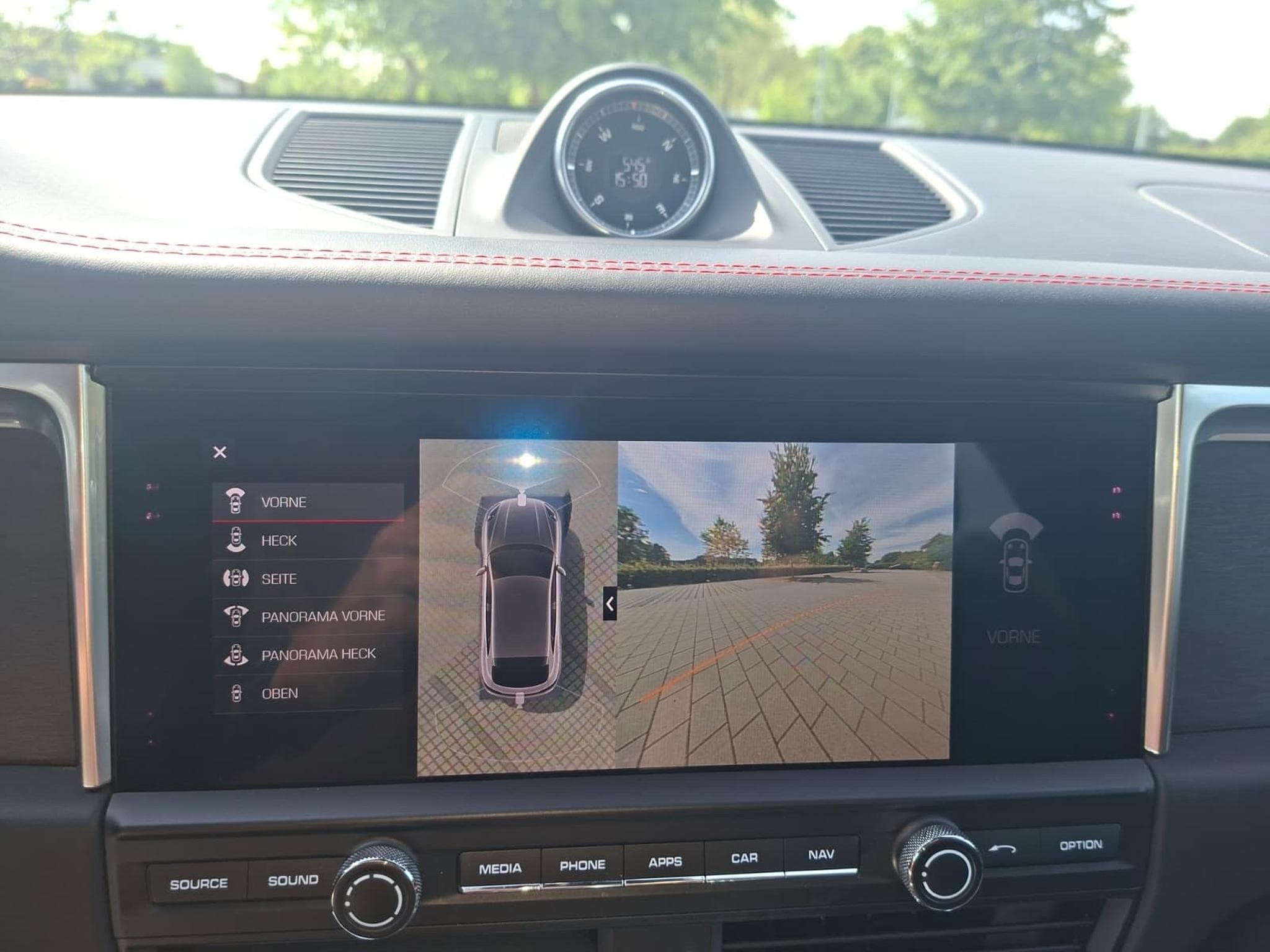 Porsche Macan GTS (2020) - Photo 9