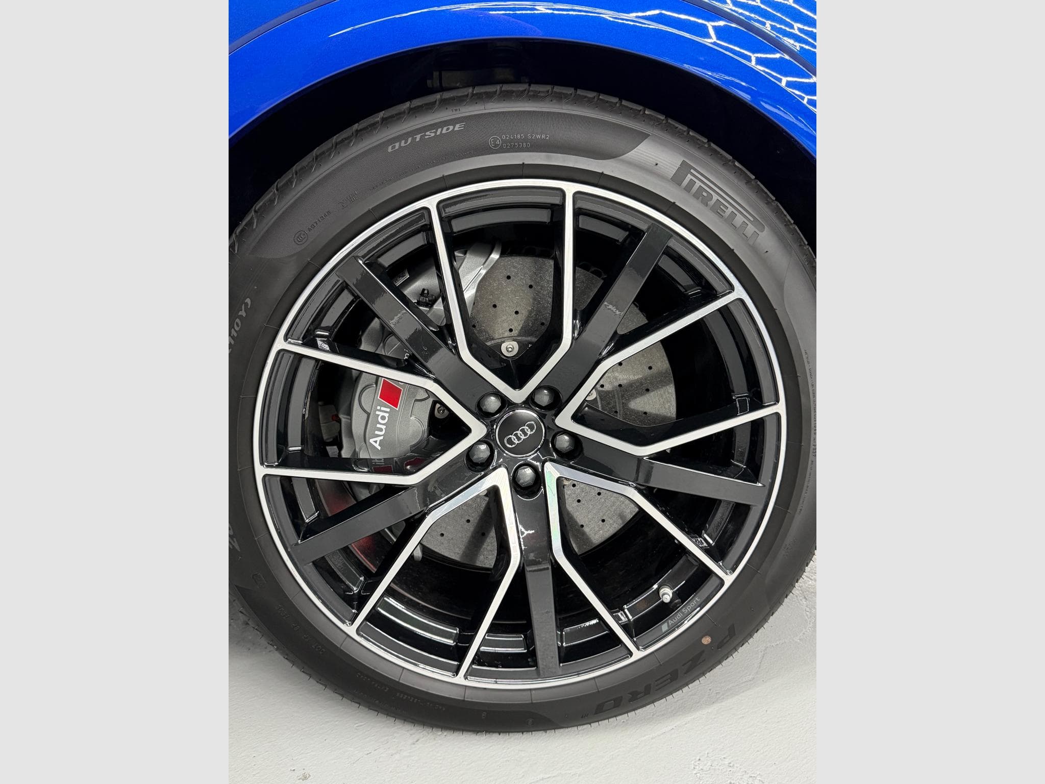 Audi SQ8 V8 TDI Audi Exclusive Keramik (2020) - Photo 9