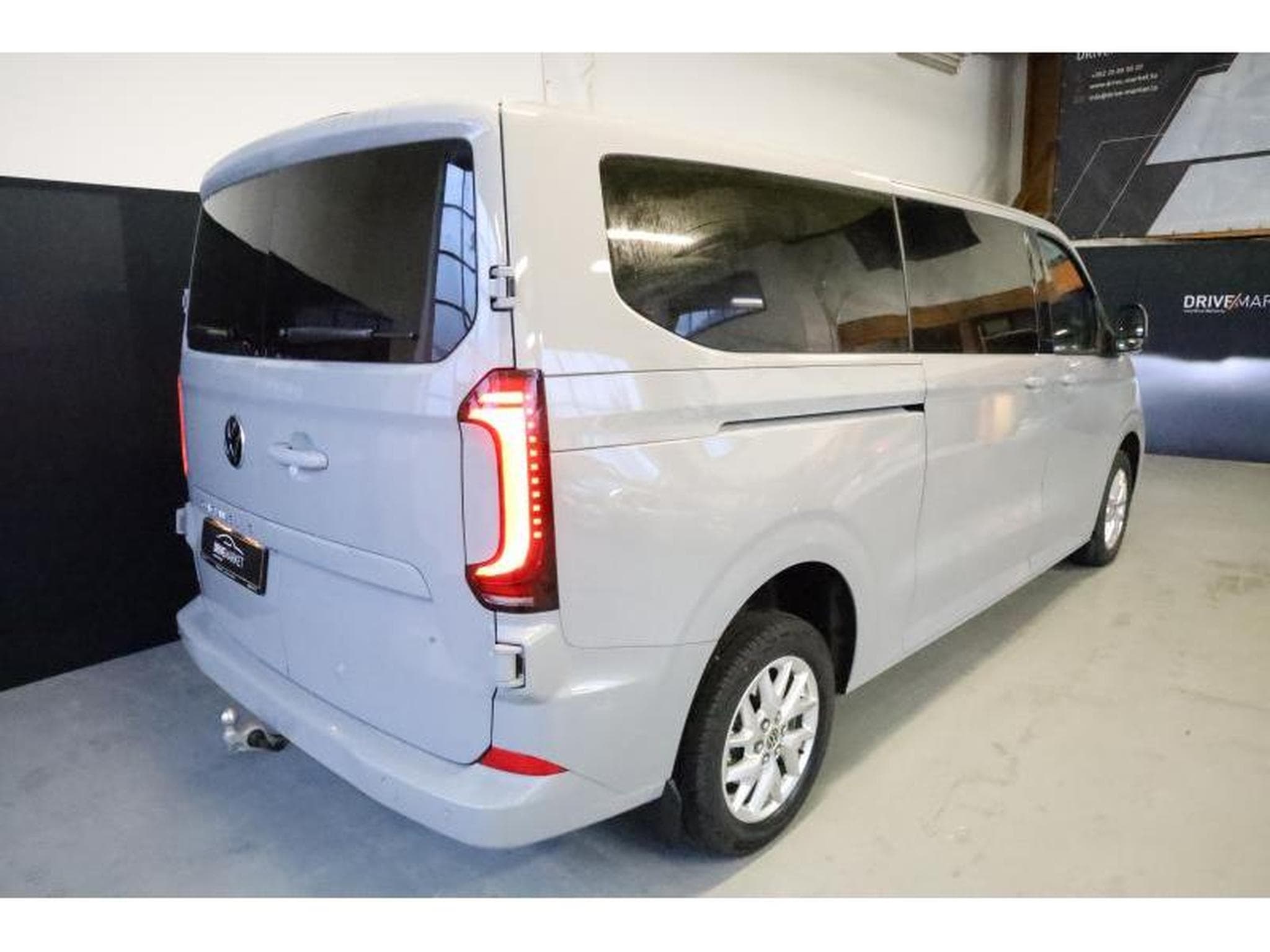 VW T7 Style LONG LR 9P (2026) - Photo 22