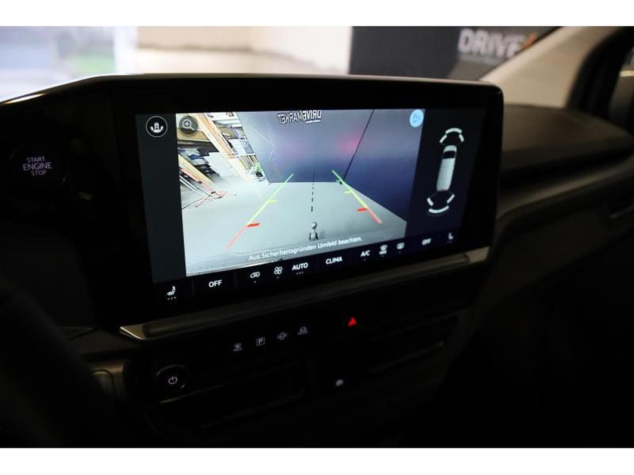 VW T7 Style LONG LR 9P (2026) - Photo 6