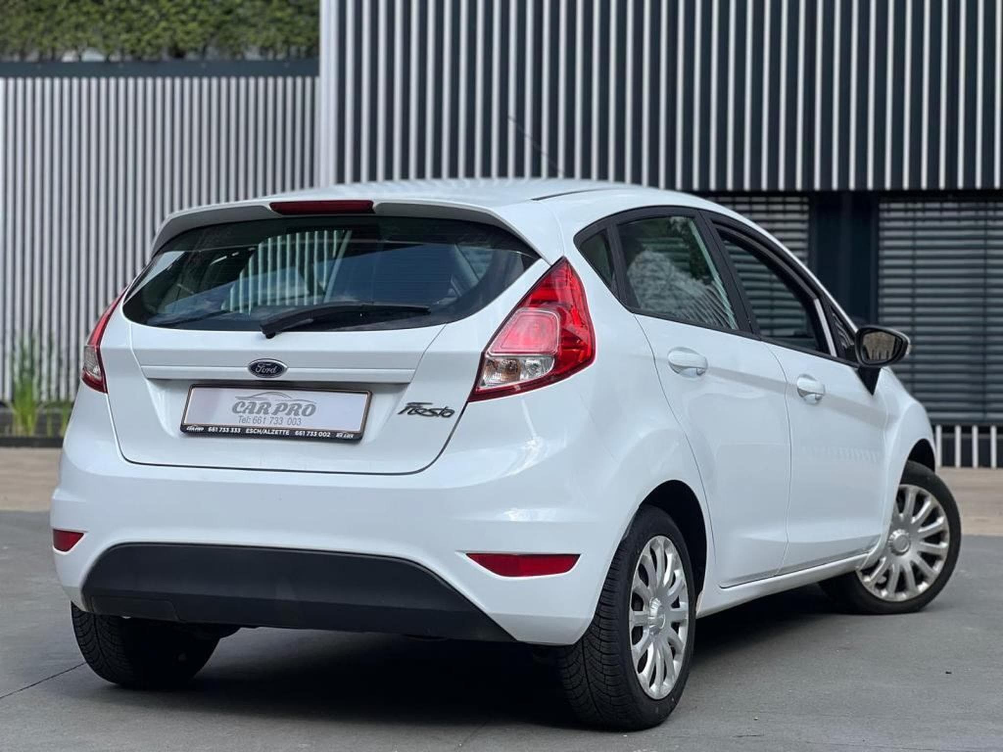 Ford Fiesta Manuelle / Essence (2015) - Foto 3