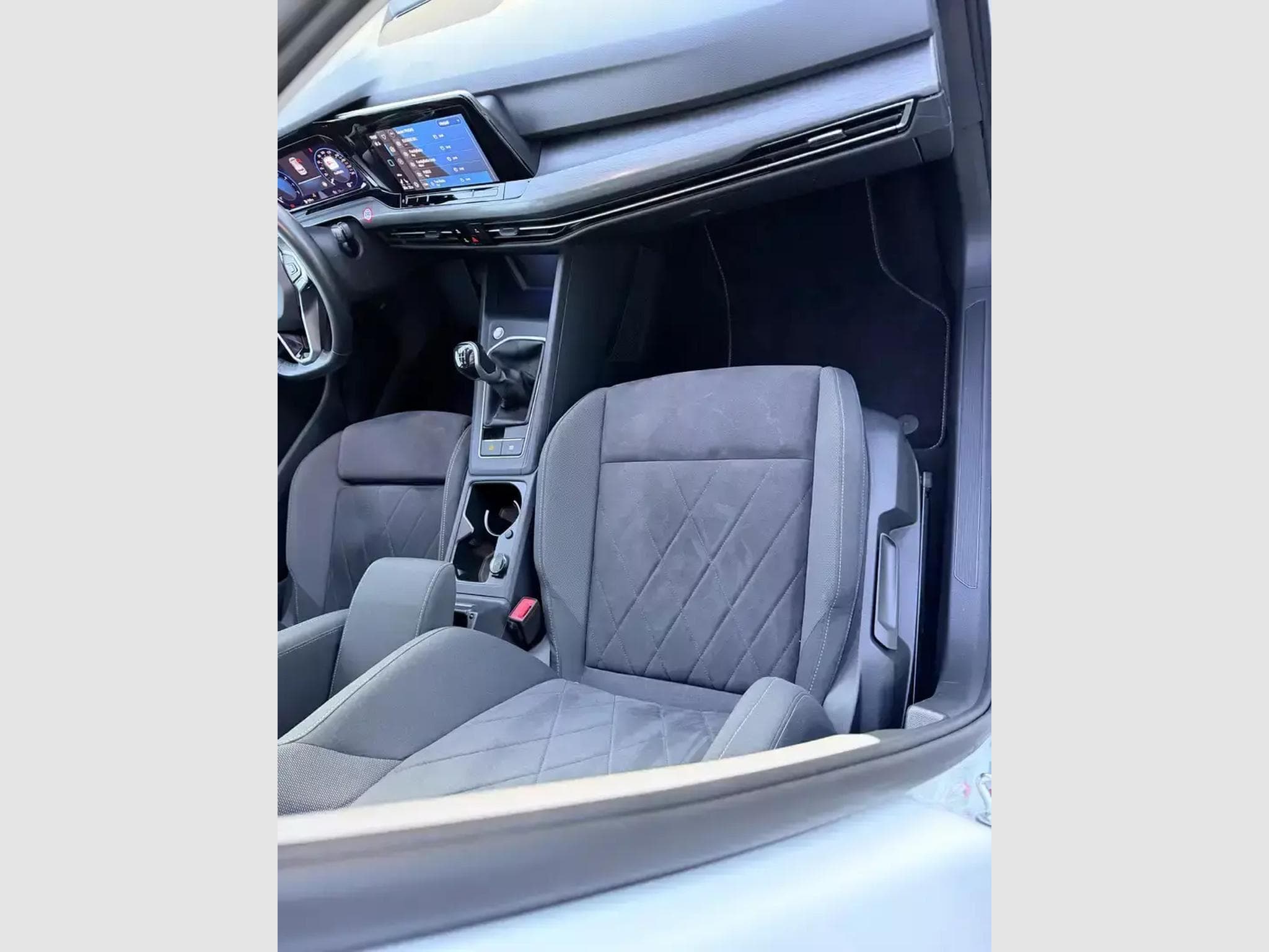 VW Golf VIII 1.5 TSI ACT STYLE OPF 150 ch - GARANTIE (2020) - Foto 8