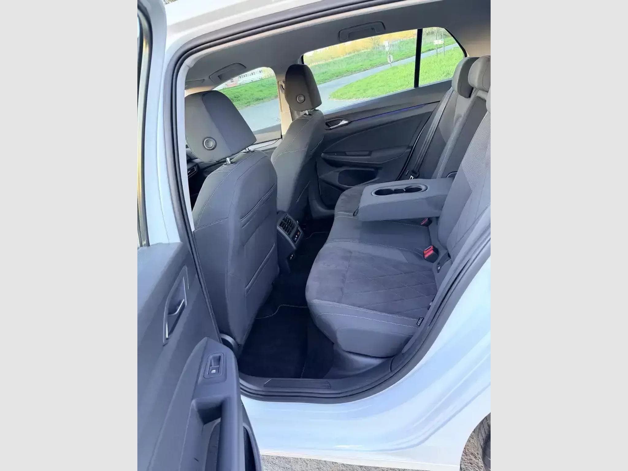 VW Golf VIII 1.5 TSI ACT STYLE OPF 150 ch - GARANTIE (2020) - Foto 10