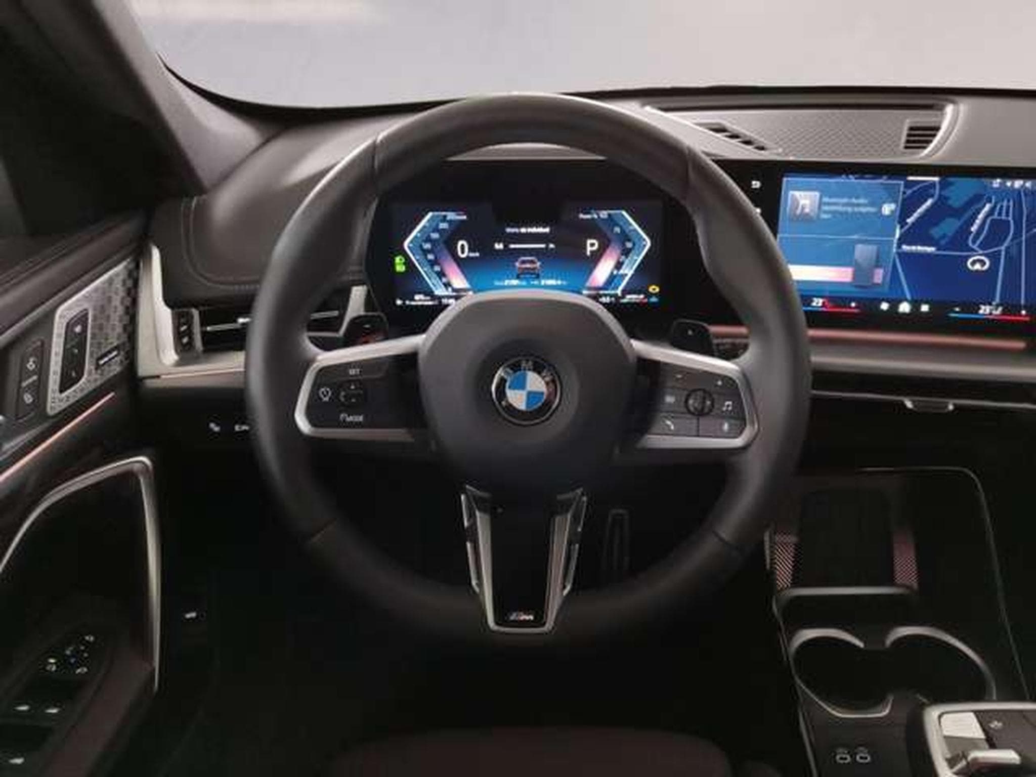 BMW X1 xDrive20d HK HiFi DAB LED Shz (2025) - Foto 12