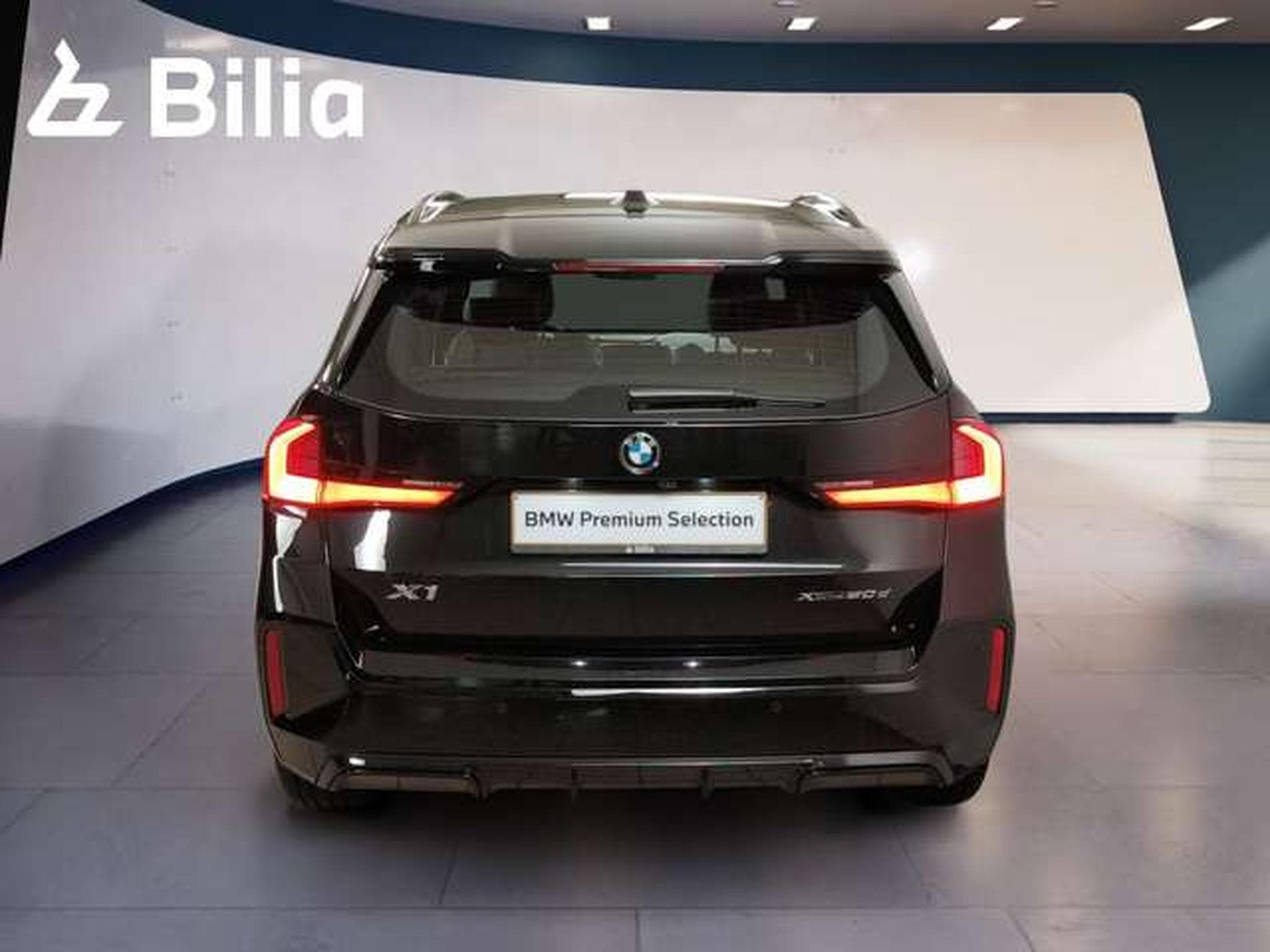 BMW X1 xDrive20d HK HiFi DAB LED Shz (2025) - Foto 4