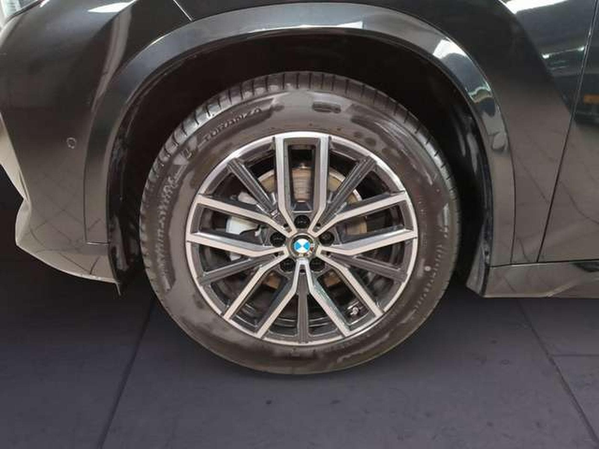 BMW X1 xDrive20d HK HiFi DAB LED Shz (2025) - Foto 8