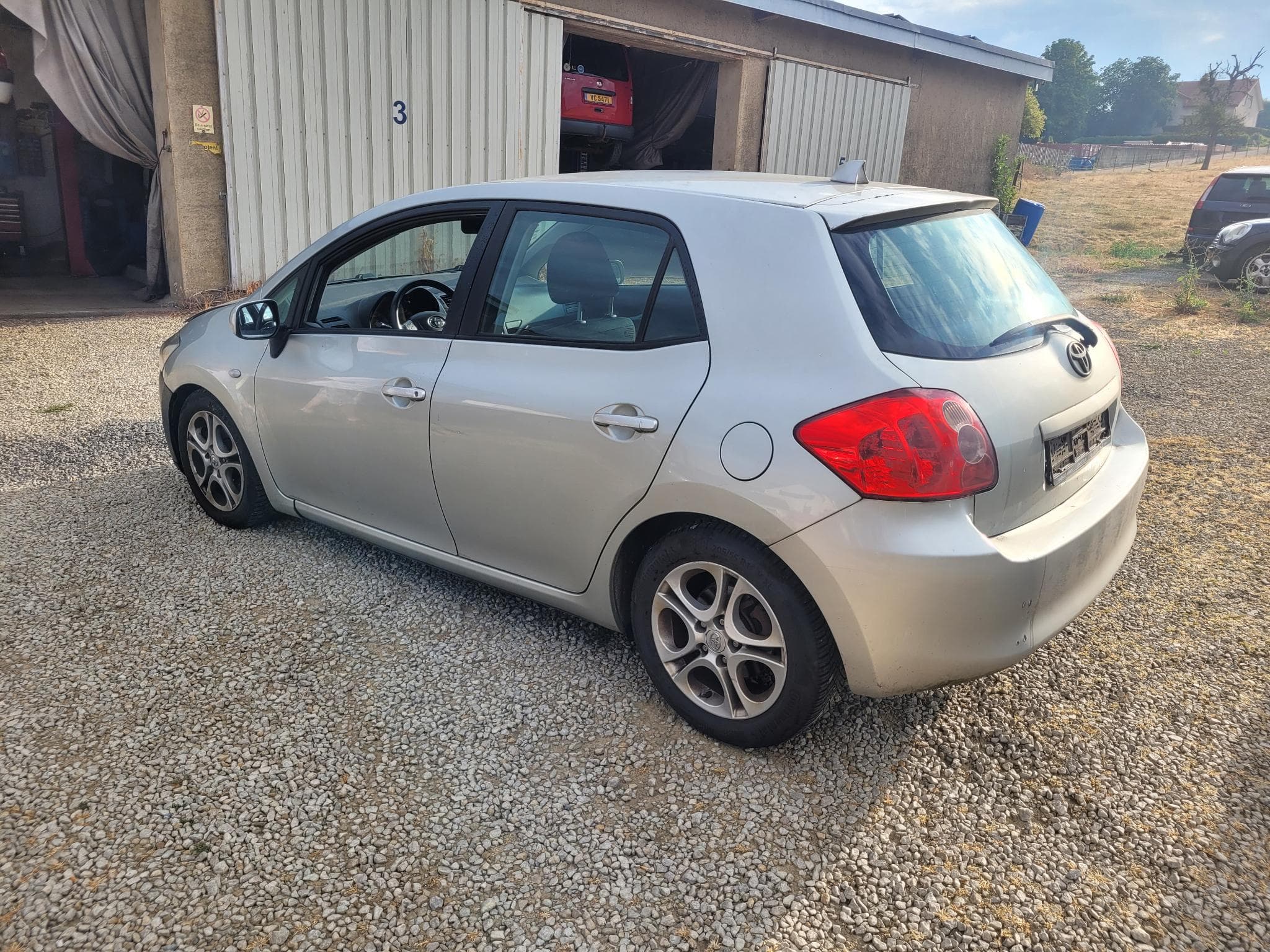 Toyota Auris 2,0 TDI (2006) - Photo 1