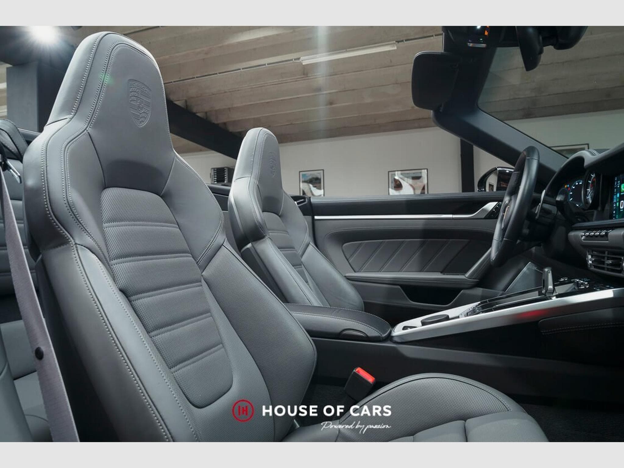 Porsche 911 992.1 Turbo S Cab PDK - 1st owner - Just serviced (2021) - Photo 13