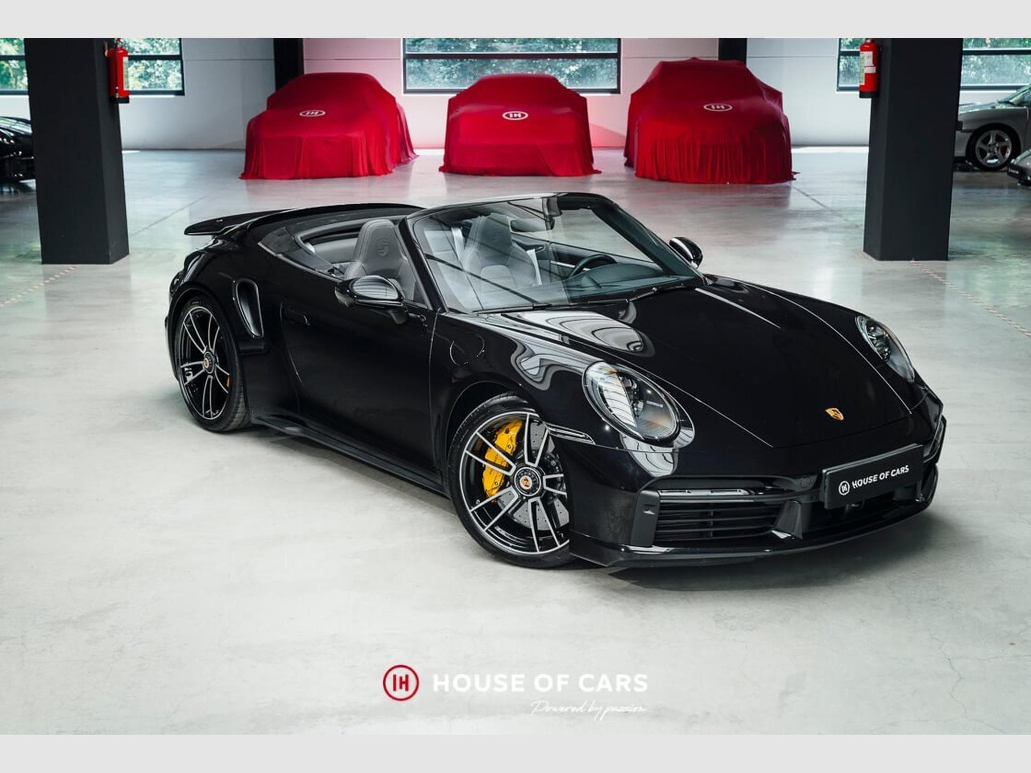Porsche 911 992.1 Turbo S Cab PDK - 1st owner - Just serviced (2021) - Photo 4