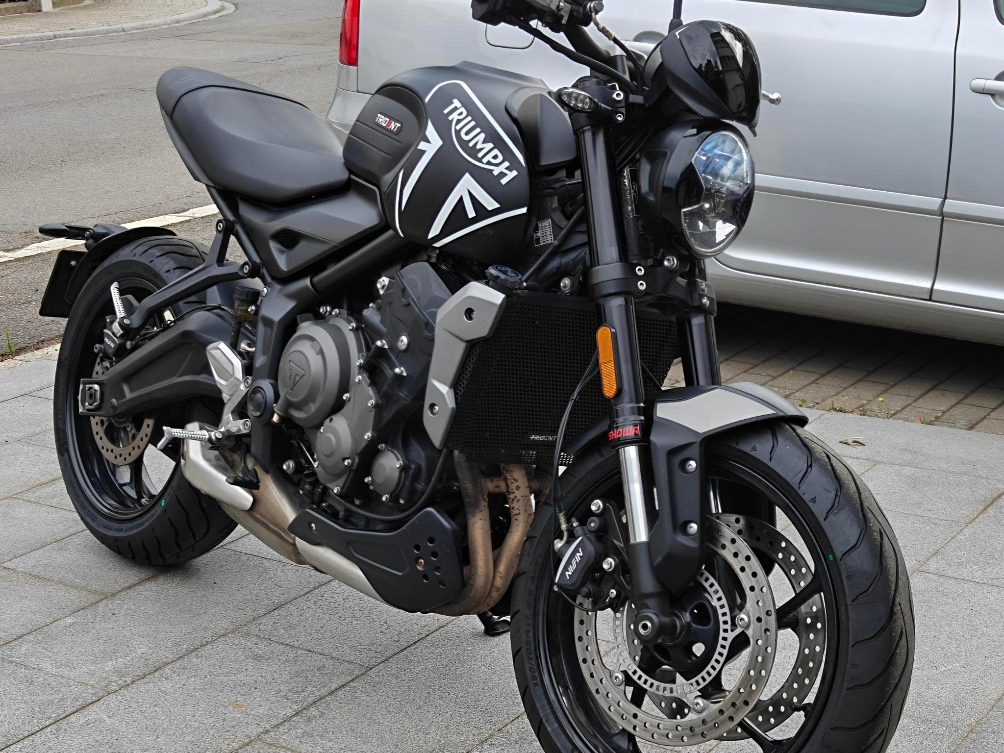 Triumph Trident Quickshifter, Heated grips, Bluetooth M (2021) - Foto 2