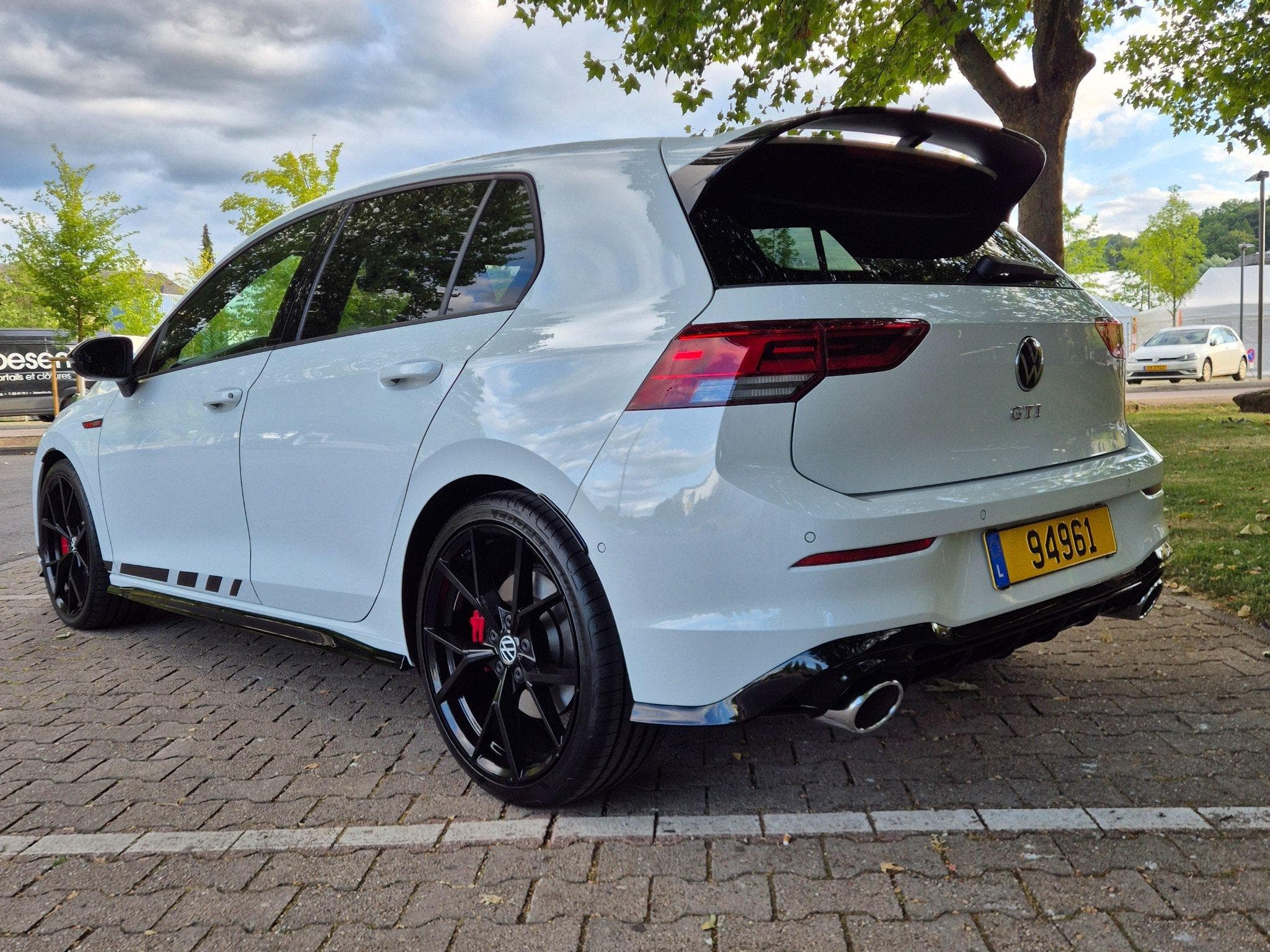 VW Golf VIII GTI CLUBSPORT (2022) - Foto 4