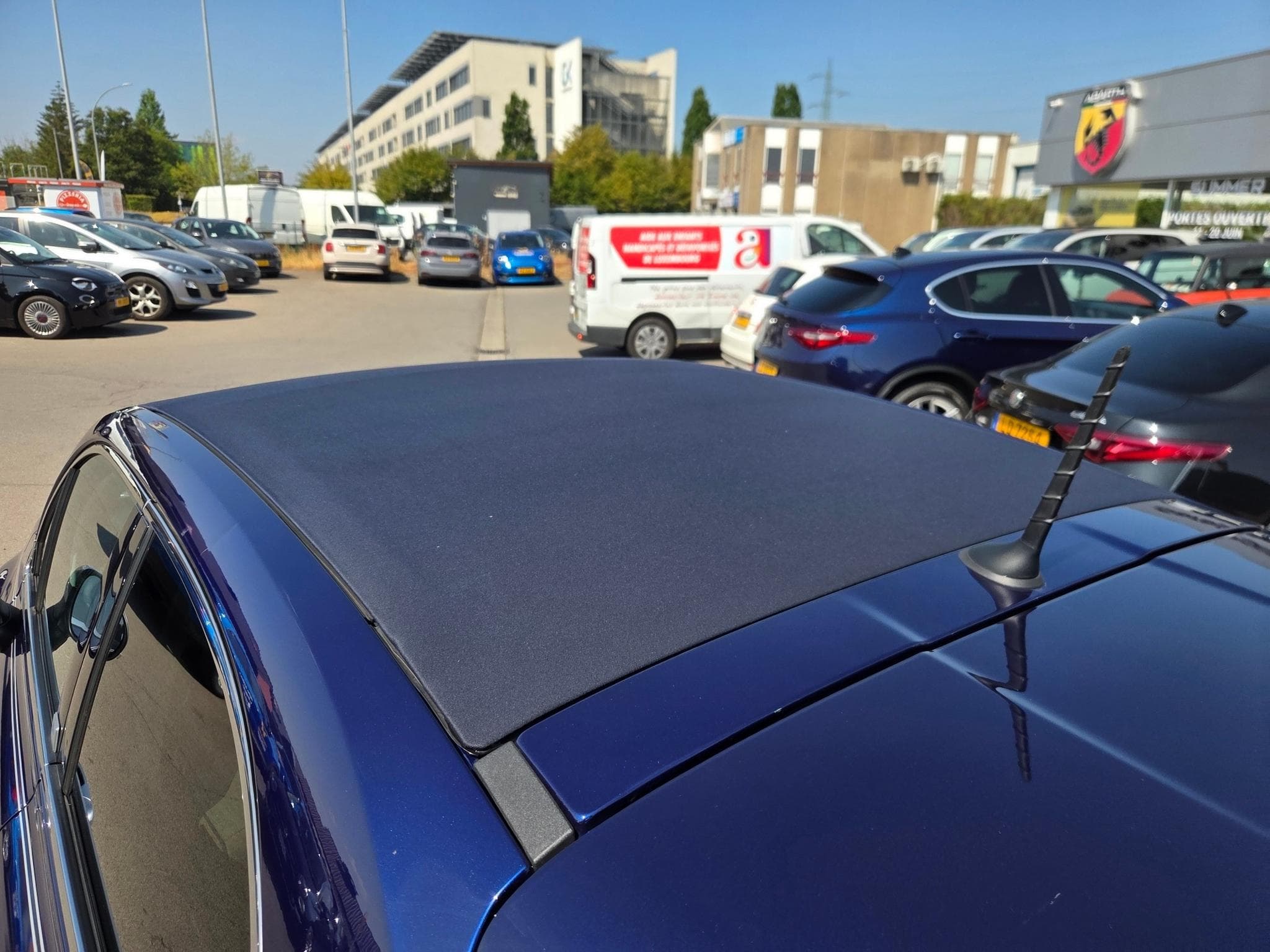 Fiat 500X DOLCEVITA YACHT CLUB CAPRI (2022) - Photo 4