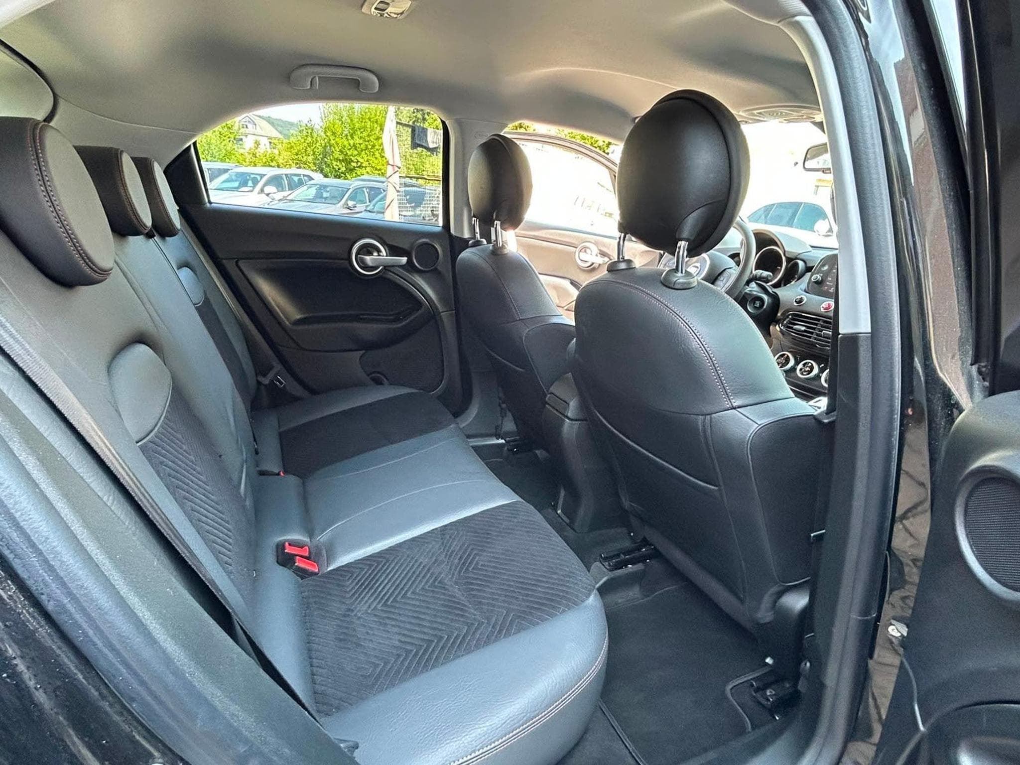 Fiat 500X 1.4 136 CV AUTOMATIQUE (2018) - Photo 14